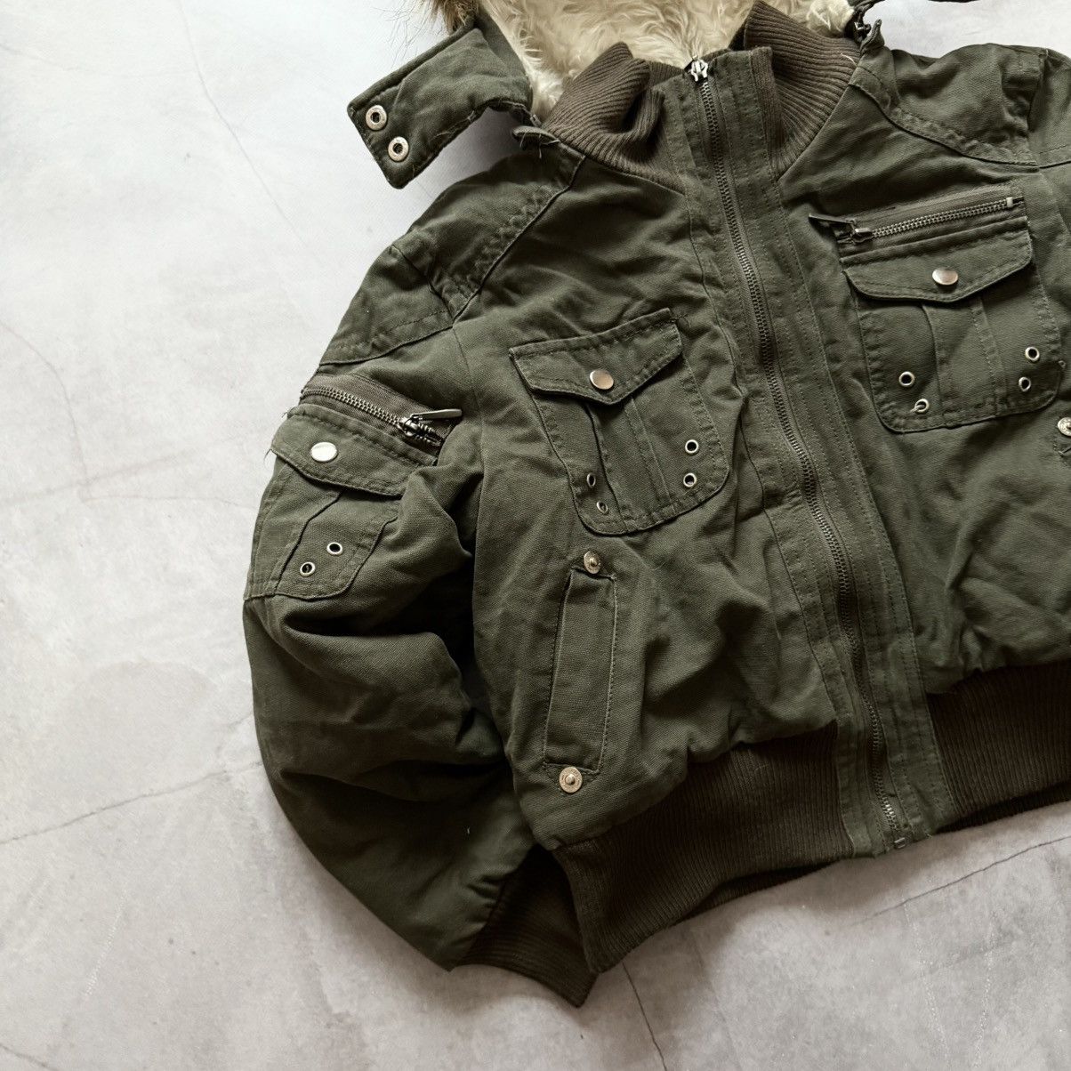 Hysteric Glamour × Undercover Military Crop Bomber Jacket Fur LGB If Six Was Nine Vibe Size M / US 6-8 / IT 42-44 - 6 Thumbnail