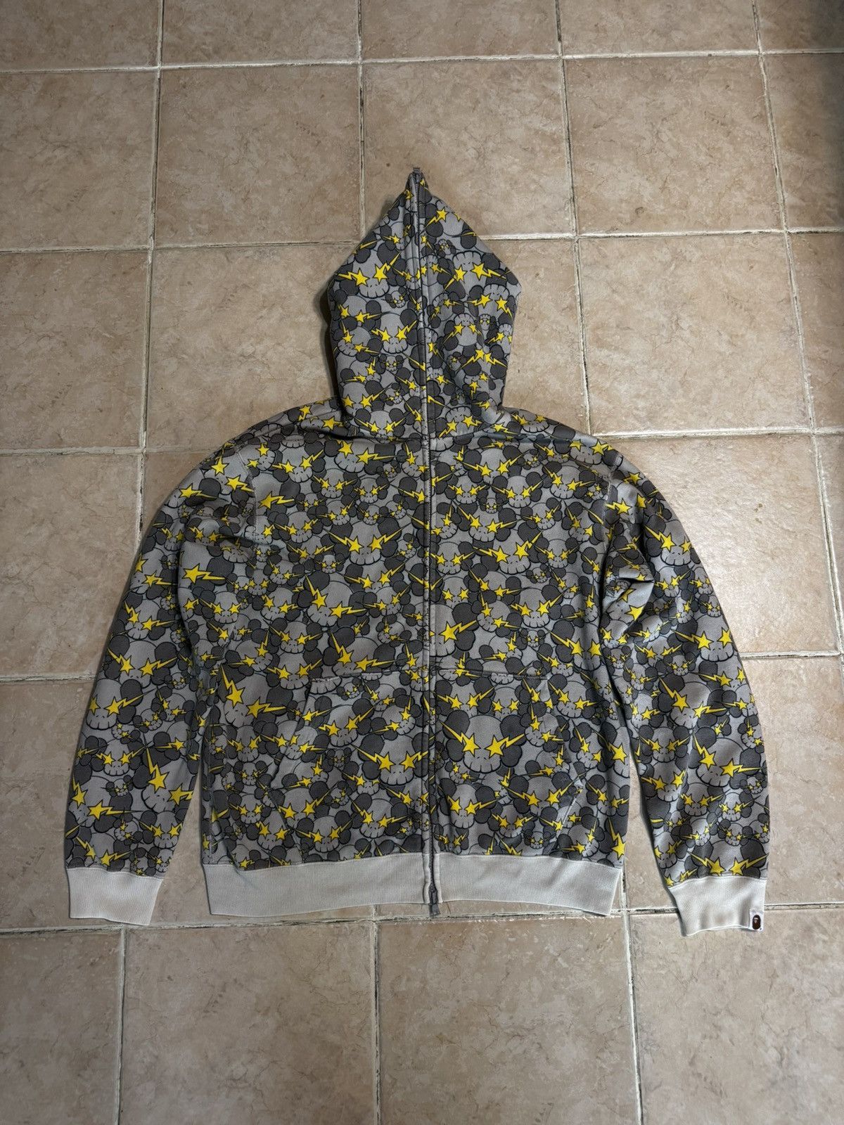 Bape × Kaws A BATHING APE X KAWS S/S 05 SKULLSTA FULL ZIP HOODIE 2005 Size US M / EU 48-50 / 2 - 12 Thumbnail