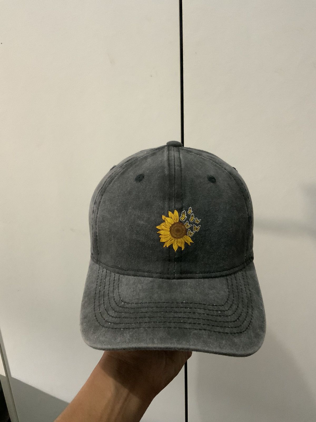 Hat Club Sunflower Fade Hat Size ONE SIZE - 5 Thumbnail