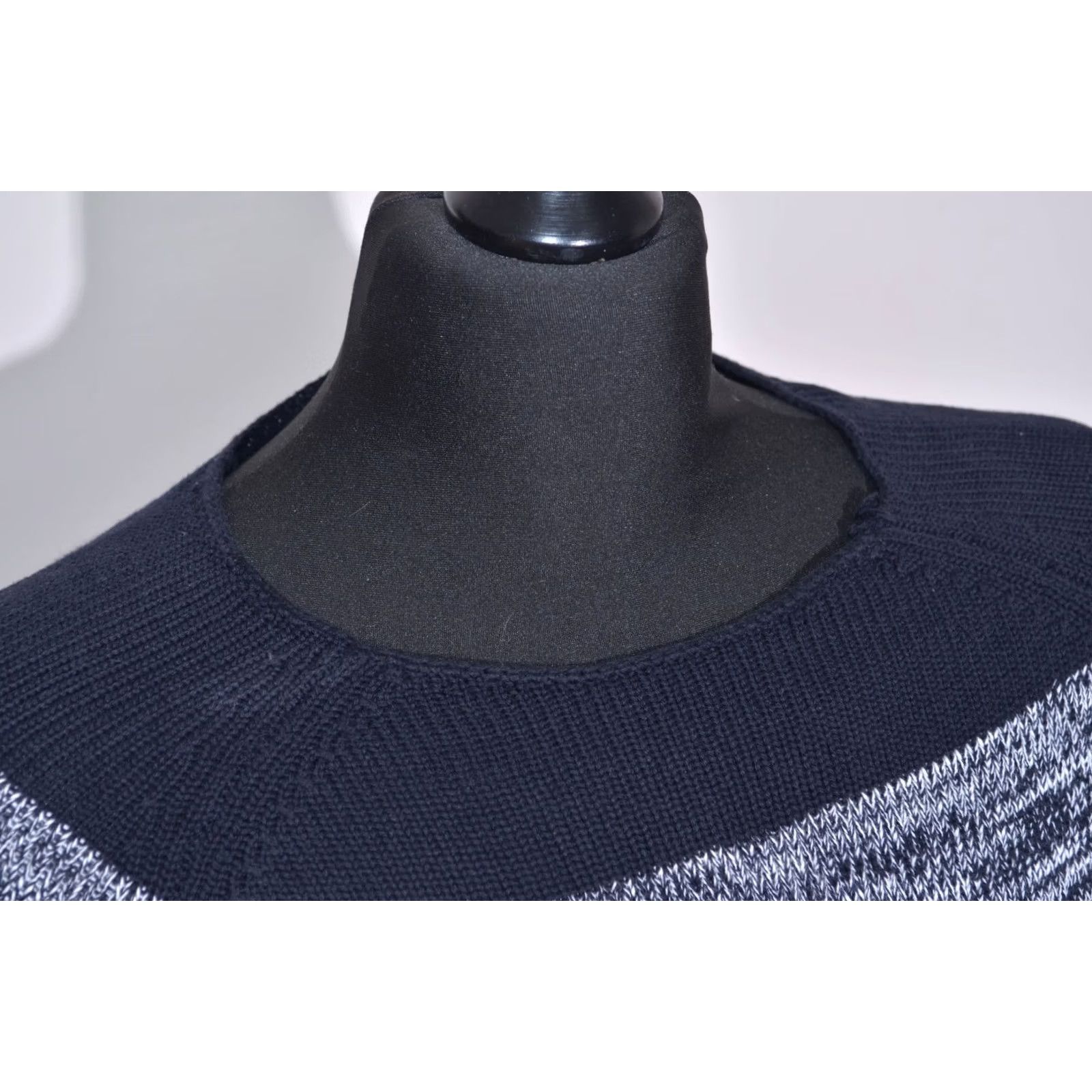 Vintage Armani Jeans Men's Sweater Jumper Pullover Cotton Knit Round Neck Black Gray Size L AJ Logo Jumper Mens Size US L / EU 52-54 / 3 - 4 Thumbnail
