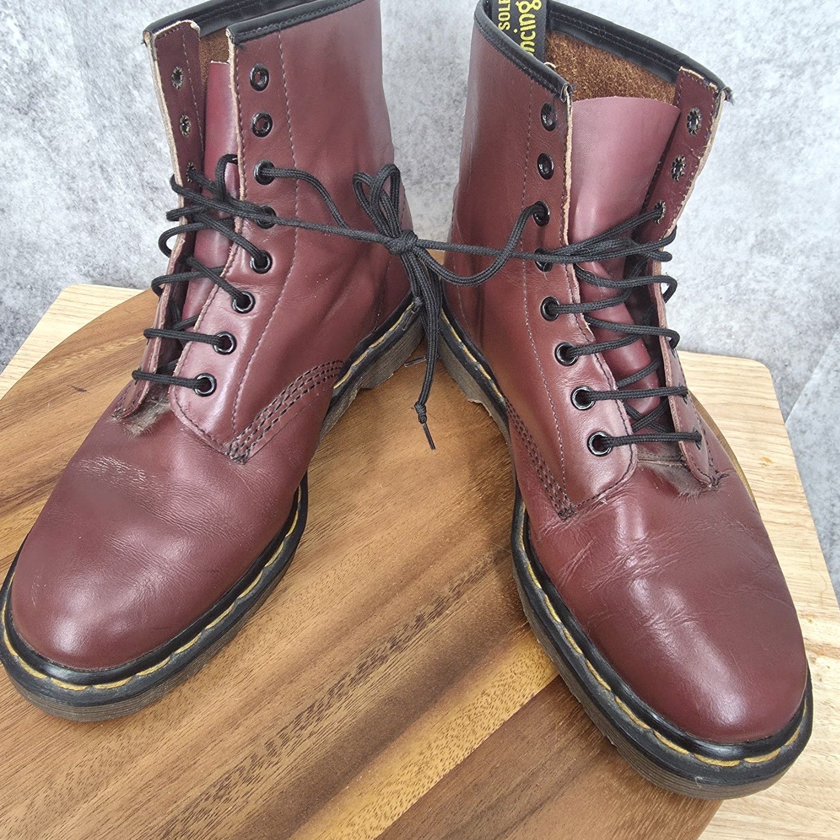 Dr. Martens VINTAGE Dr. Martens 1460 Boots Mens 9 Cherry Red Leather Moto Combat 8-Eye England Size US 9 / EU 42 - 4 Thumbnail