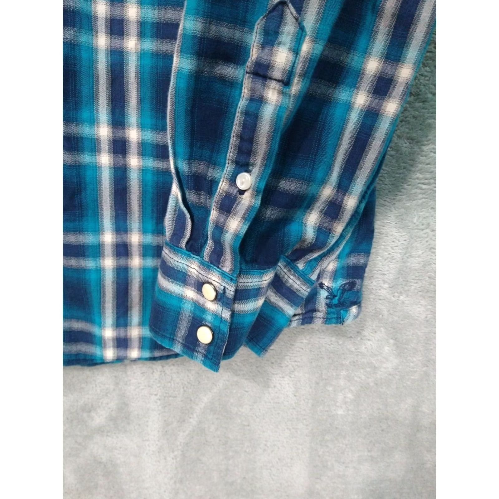 Vintage American Eagle Shirt Mens 2XL Blue Plaid Vintage Fit Pearl Snap Long Sleeve Button-Up Cowboys Western Casual Travel 50 in Chest Mens Size US XXL / EU 58 / 5 - 3 Thumbnail