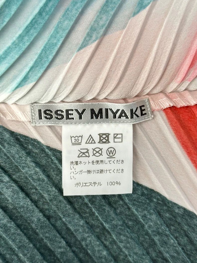 Issey Miyake Issey Miyake size:2 Pink ink-wash cloud-printed pleated dr Size XS / US 0-2 / IT 36-38 - 4 Thumbnail