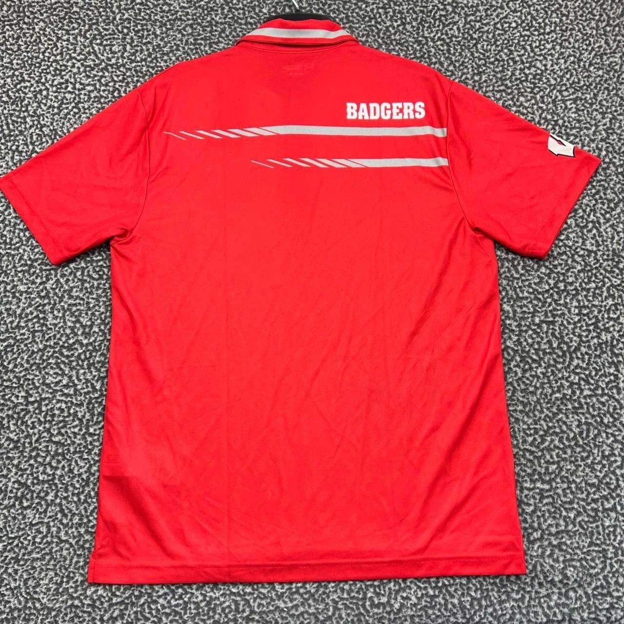 Under Armour Wisconsin Badgers Polo Shirt Men Under Armour Short Sleeve L Size US L / EU 52-54 / 3 - 2 Thumbnail