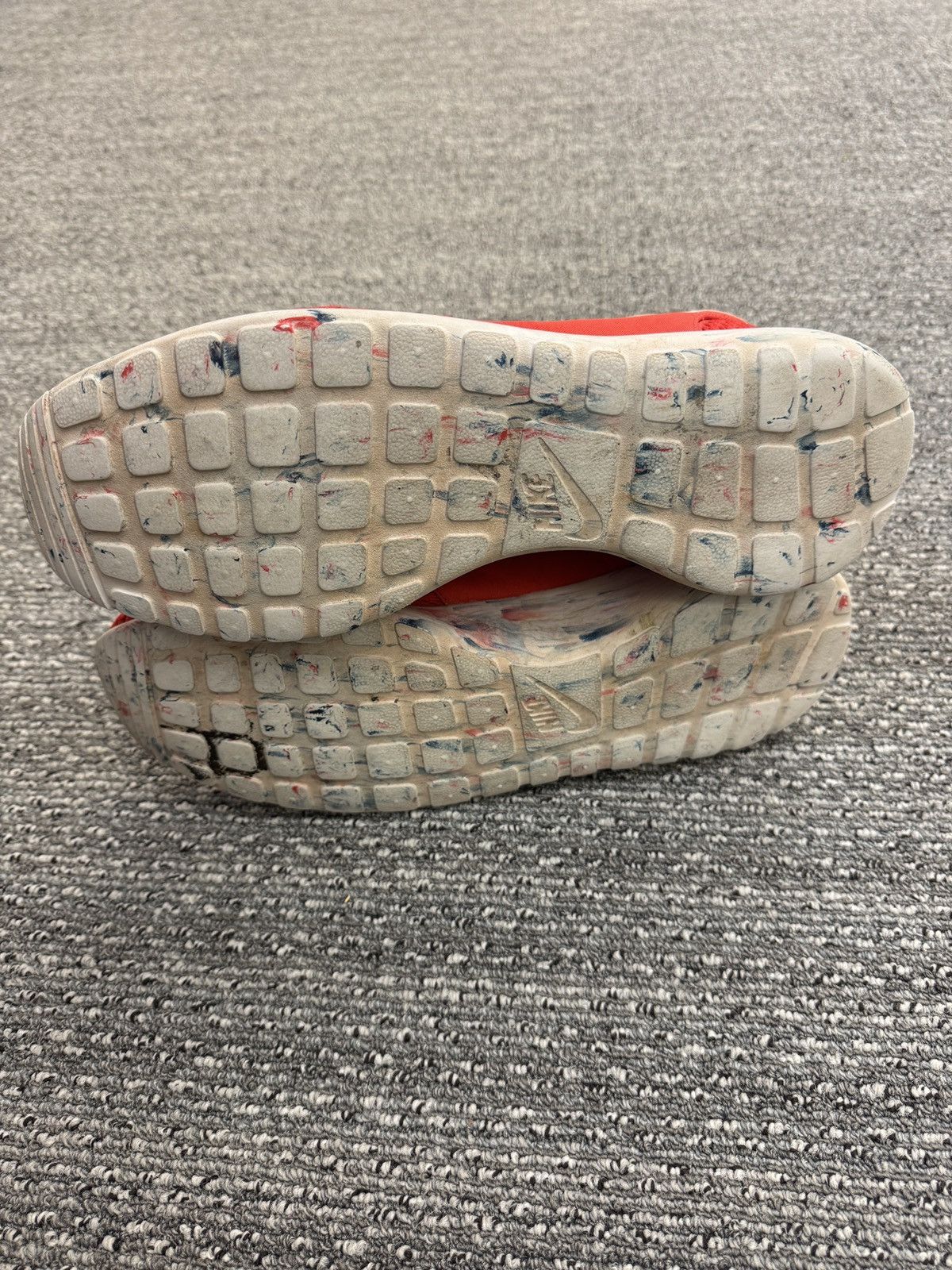 Nike Nike Roshe Run Marble Pack Red 669985-600 Size US 13 / EU 46 - 3 Thumbnail