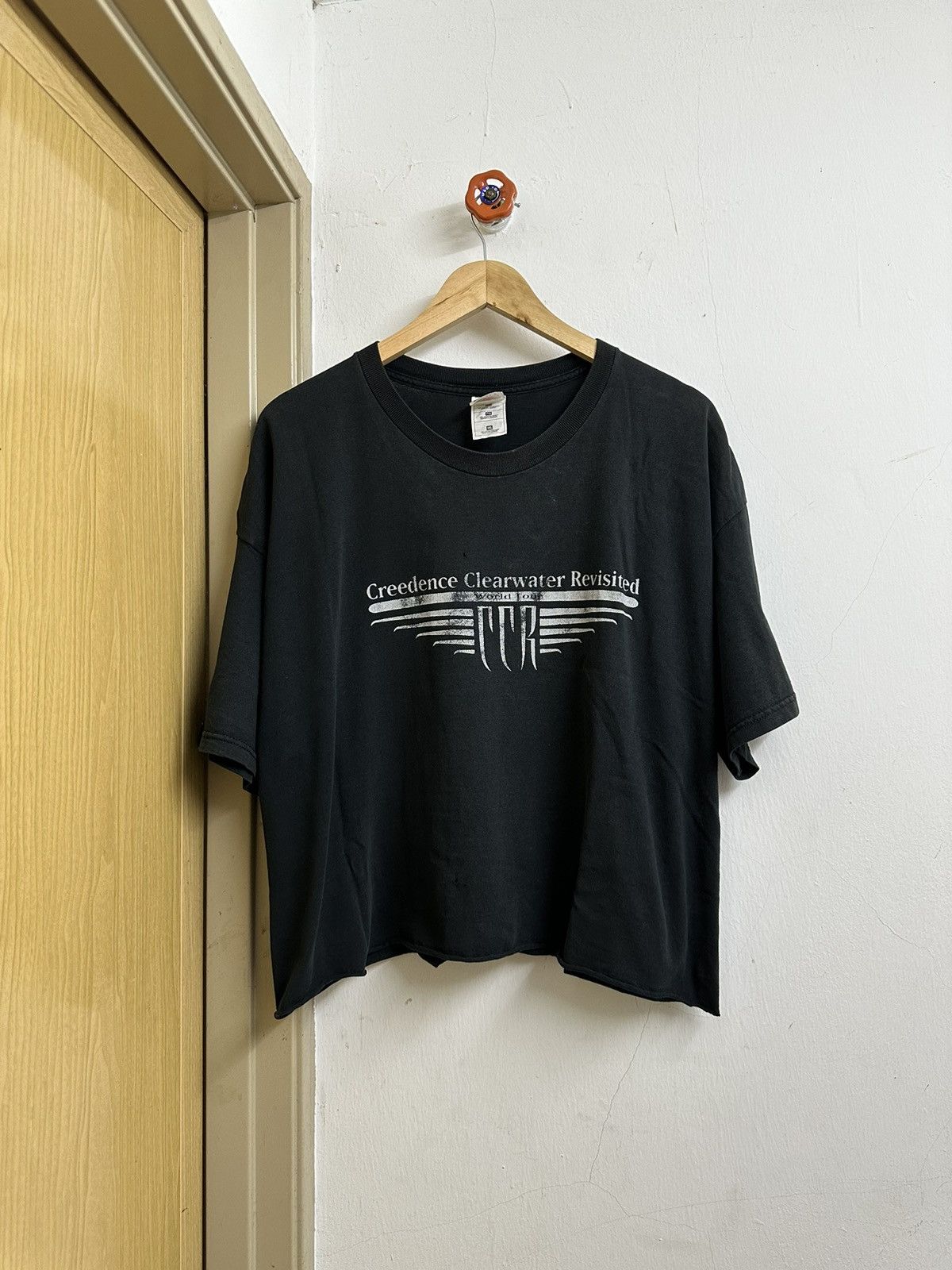 Band Tees Vintage 90's Creedence Clearwater Revival Distressed Tees Size US XXL / EU 58 / 5 - 2 Thumbnail