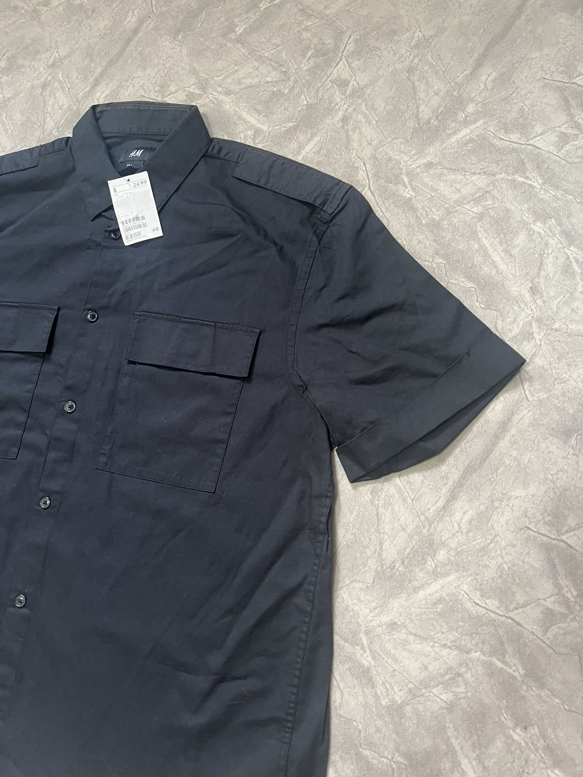 Band Tees H&M Basic Shirt Size US L / EU 52-54 / 3 - 3 Thumbnail