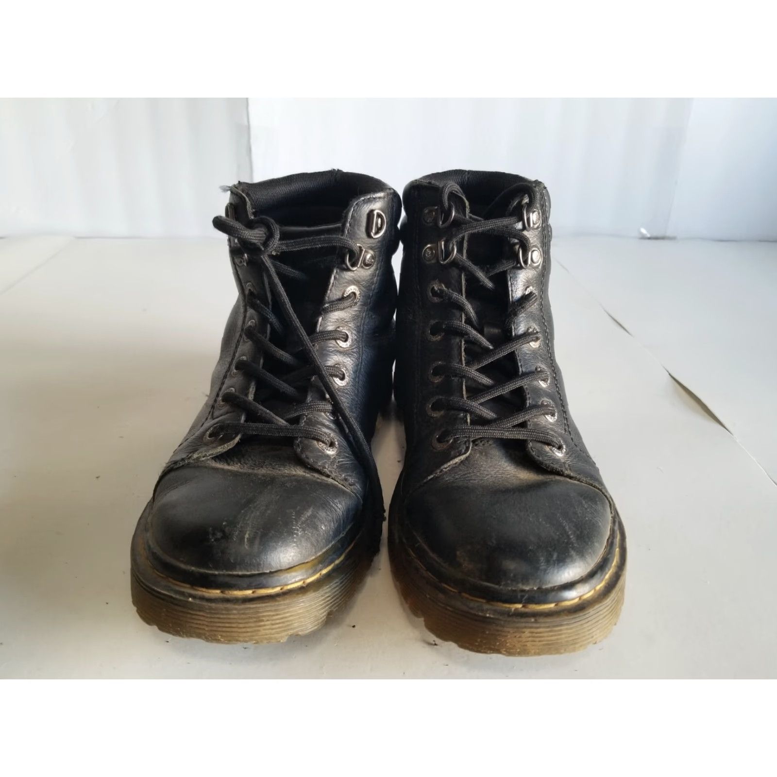 Dr. Martens Dr. Martens Faora Womens Boot Chukka Round Toe Leather Lace Up Ankle Black 90s Flats Platform 1 in Rubber Sole Leather Lining Size 7 UK 5 EU 38 Womens Size US 7 / IT 37 - 6 Thumbnail