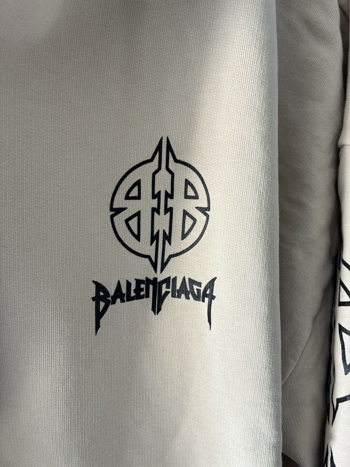 Balenciaga Balenciaga Metal BB Stencil Zip Up Hoodie Size US S / EU 44-46 / 1 - 4 Thumbnail