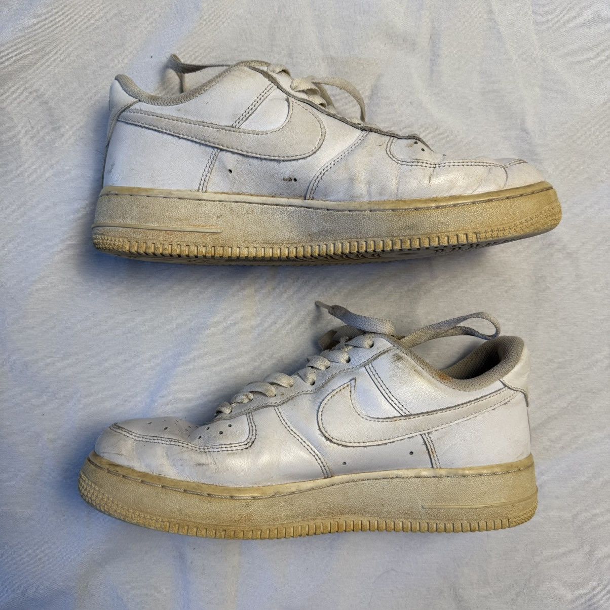 Nike Nike Air Force 1 Low White - Size 9 Size US 9 / EU 42 - 1 Thumbnail
