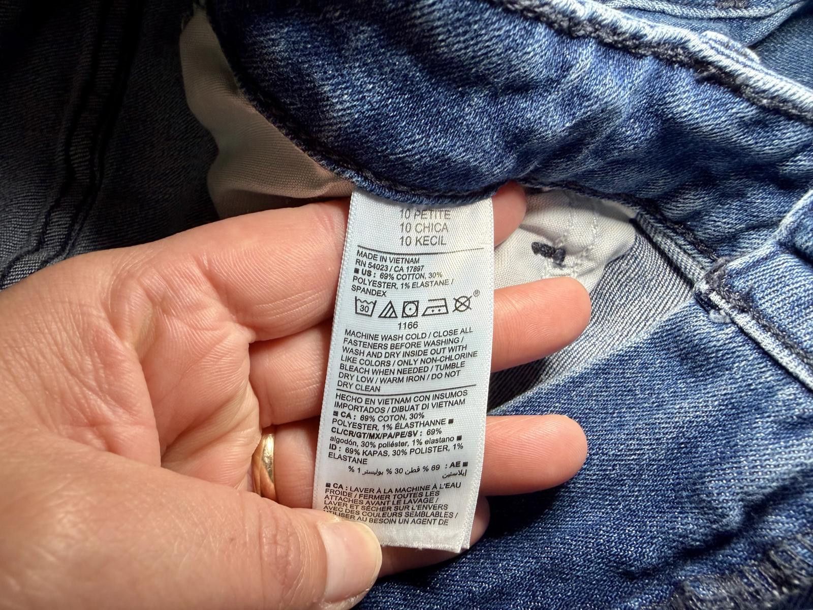 Old Navy Old Navy High-Waisted Wow Super-Skinny Jeans, Dark Wash Size 32" / US 10 / IT 46 - 4 Thumbnail