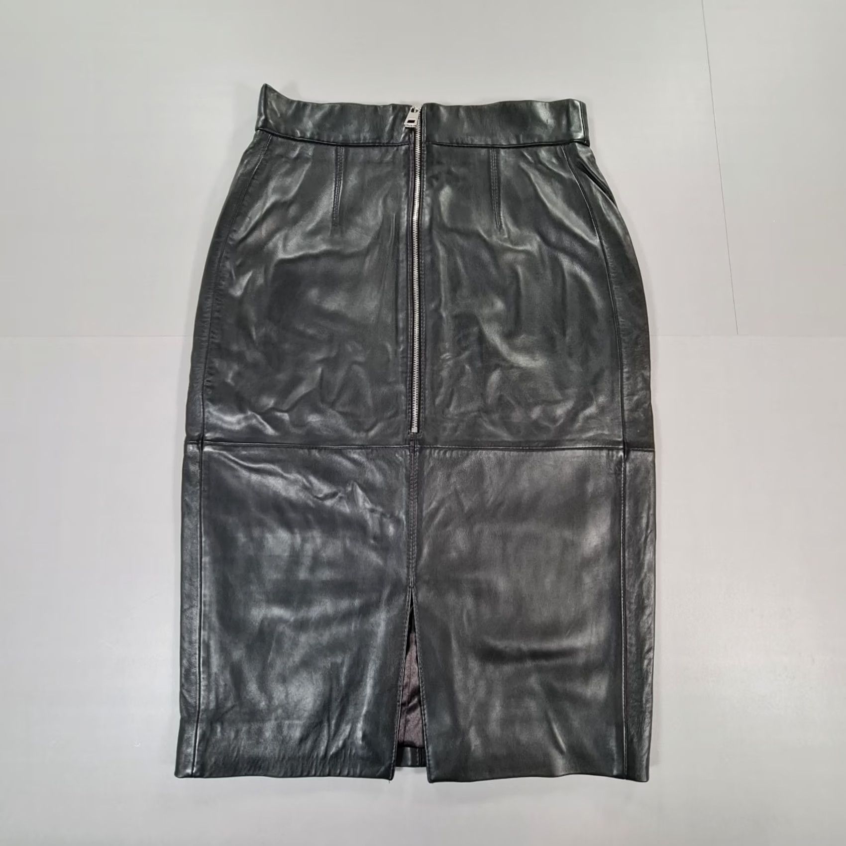 Vintage Autograph M&S Black Leather Pencil Skirt Lined RRP £179 8 UK Women Size 30" / US 8 / IT 44 - 7 Thumbnail