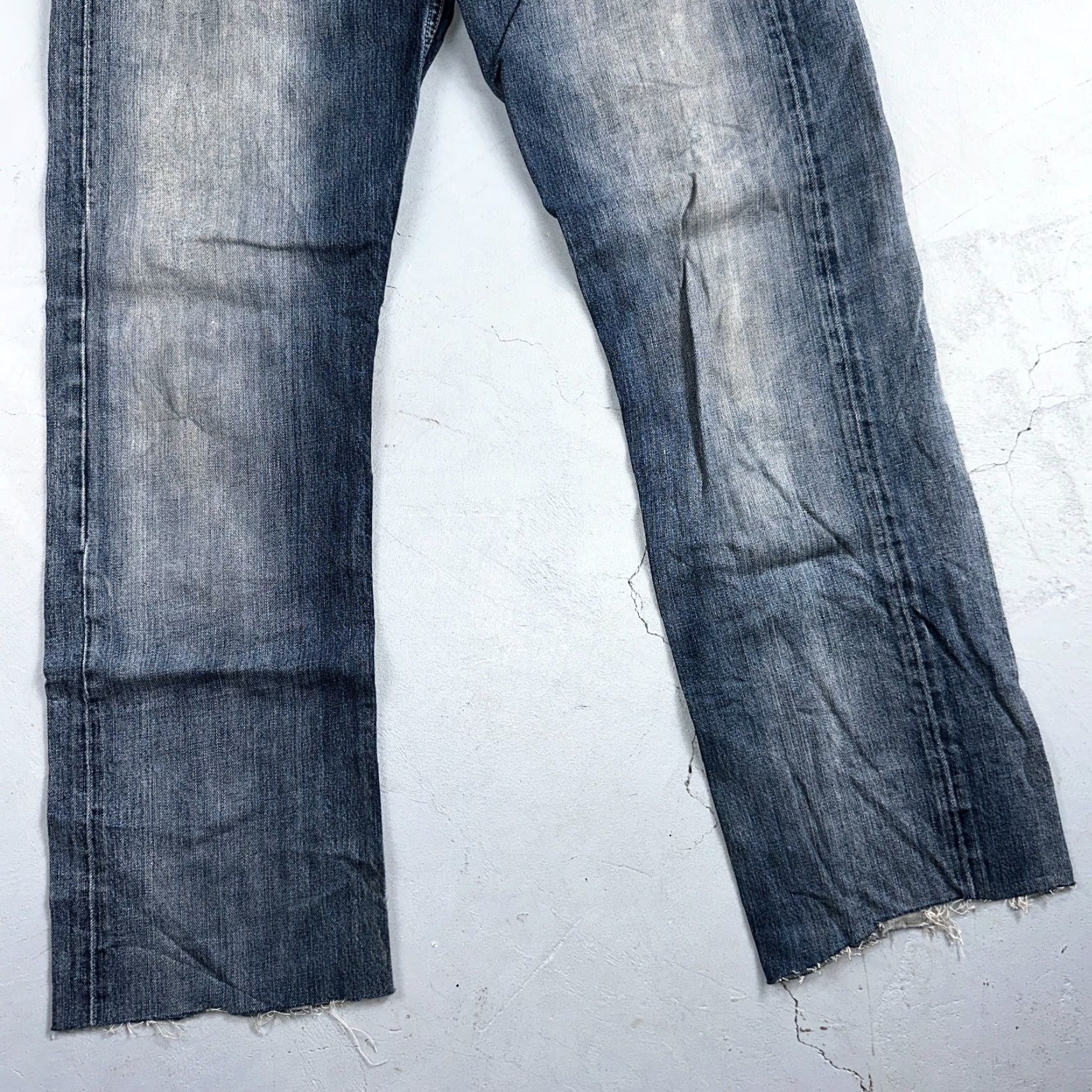 Levi's VINTAGE Levi's 501 Jeans Straight Men Jeans Blue 33x34 90s Modern Classic Regular Mens Size US 33 - 3 Thumbnail
