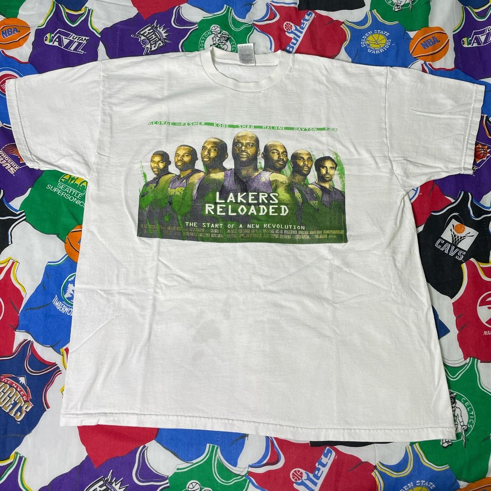 NBA × Vintage Vintage 2004 NBA Los Angeles Lakers Reloaded Kobe Shaq Tee Size US XL / EU 56 / 4 - 1 Thumbnail
