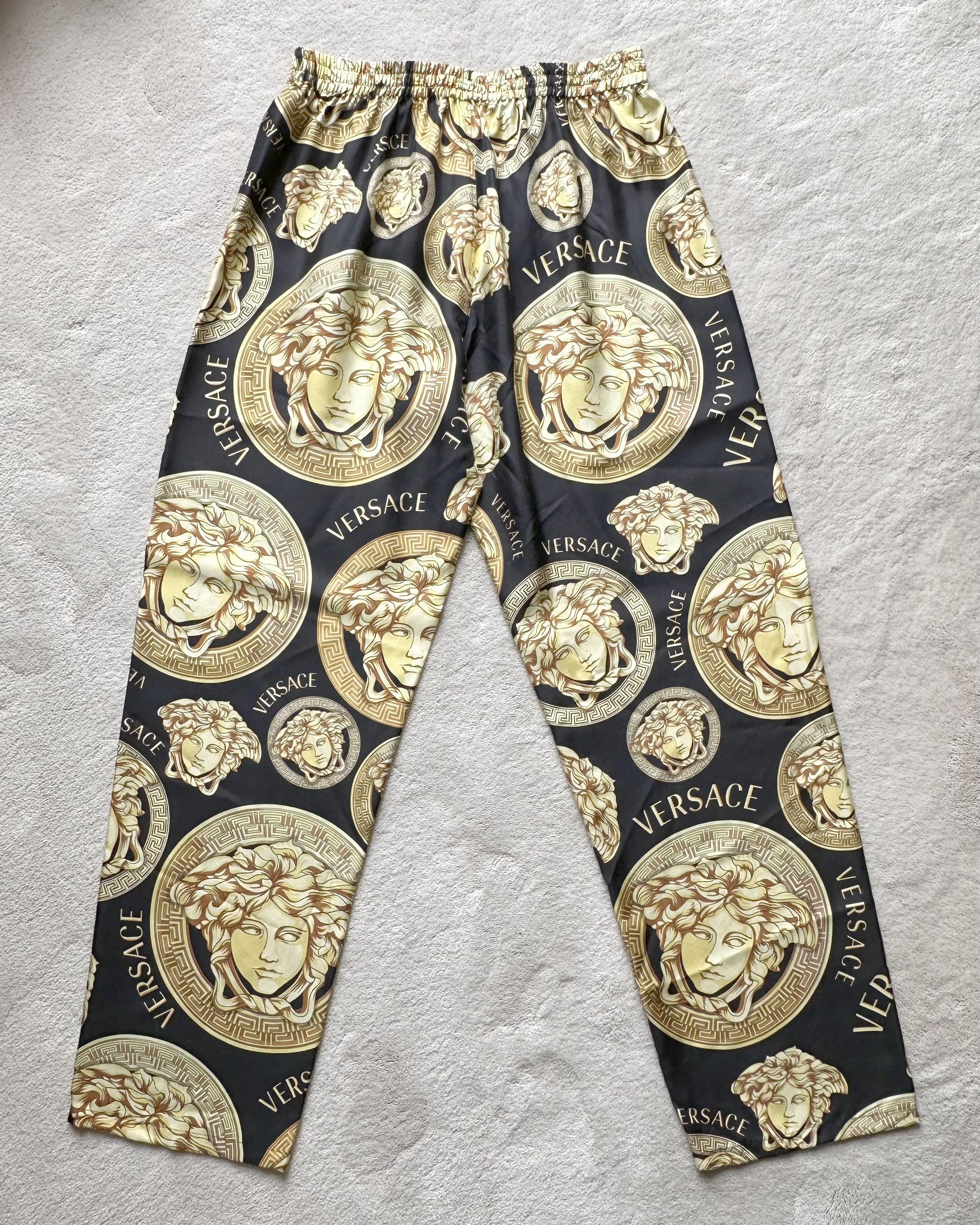 Versace VERSACE Amplified MEDUSA Print SILK PAJAMA PANTS sz 4 IT I M Size US 32 / EU 48 - 10 Thumbnail
