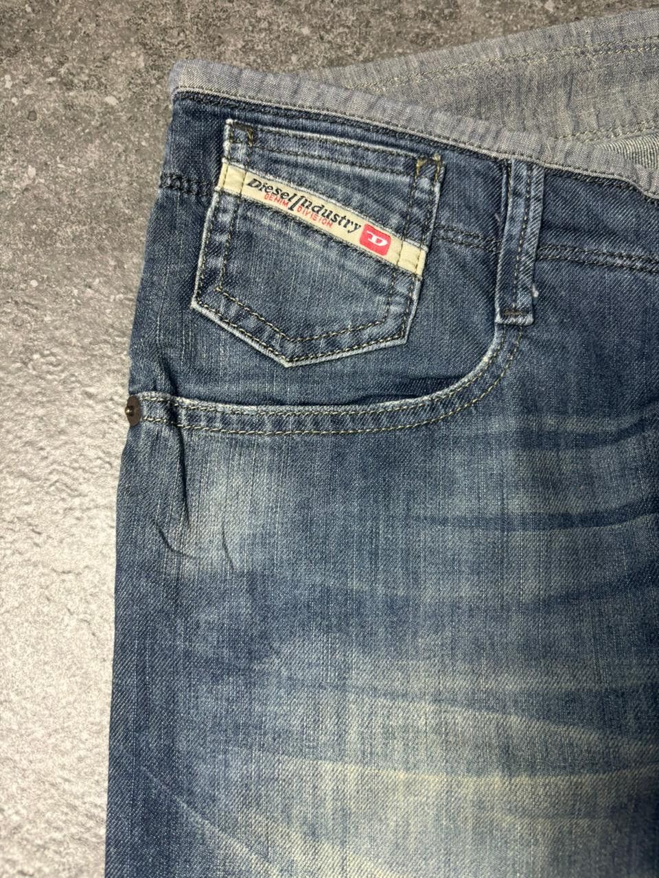 Diesel 2000s Diesel Melty Super Flared Stretch Jeans Size 28" / US 6 / IT 42 - 3 Thumbnail
