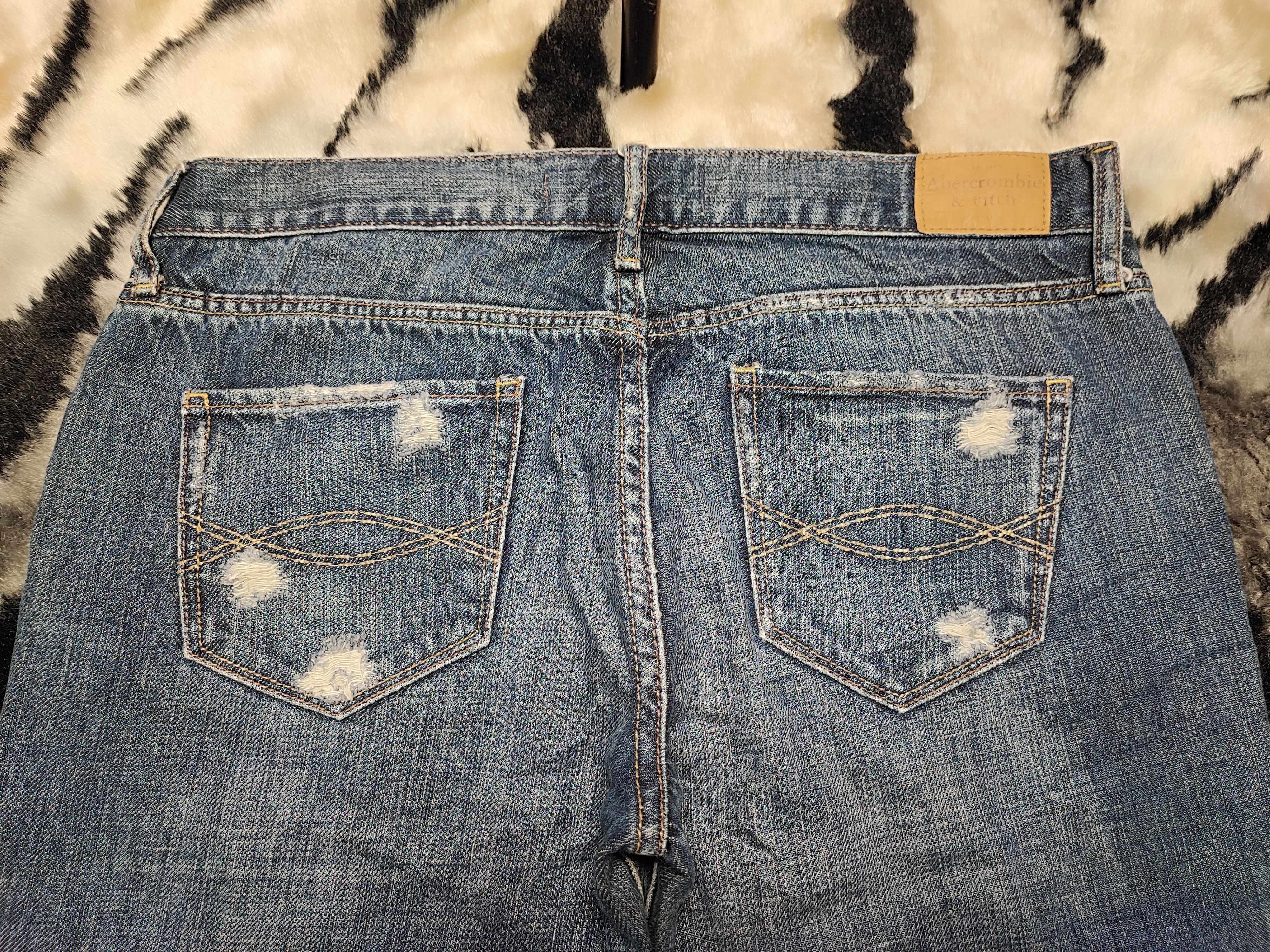 Abercrombie & Fitch Flared Bootcut Style Low Rise Size US 31 - 15 Thumbnail