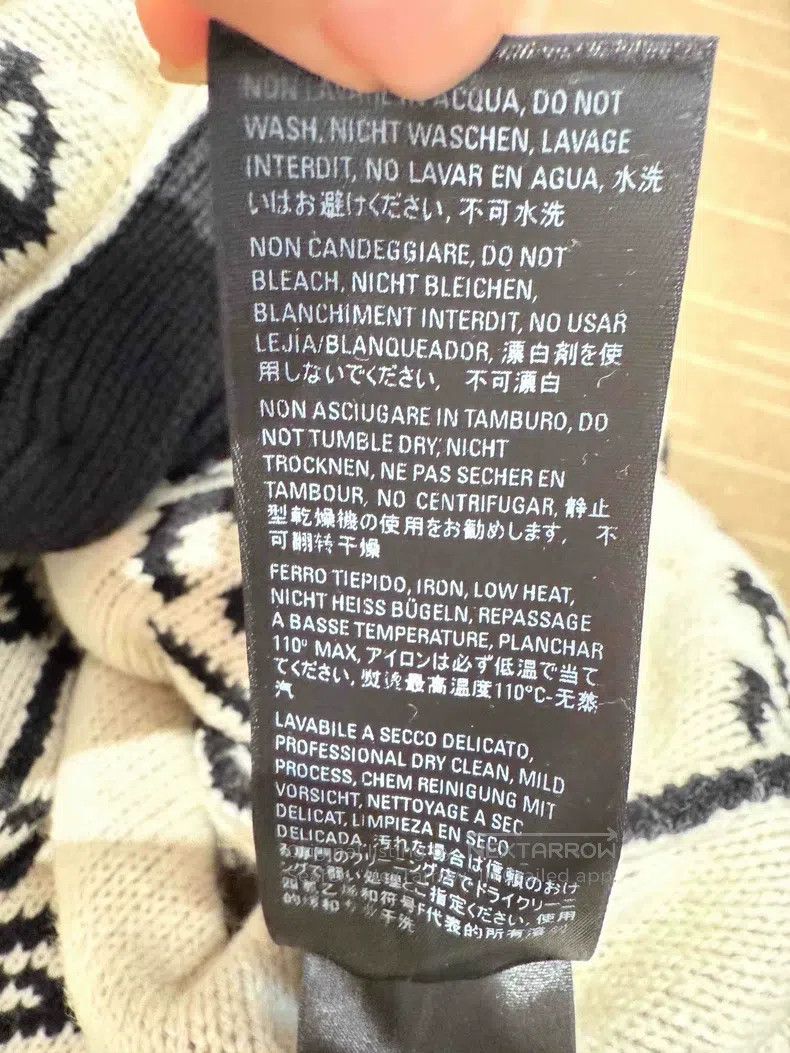 Balenciaga Balenciaga Black knit cardigan sweater with full print log Size US XS / EU 42 / 0 - 6 Thumbnail