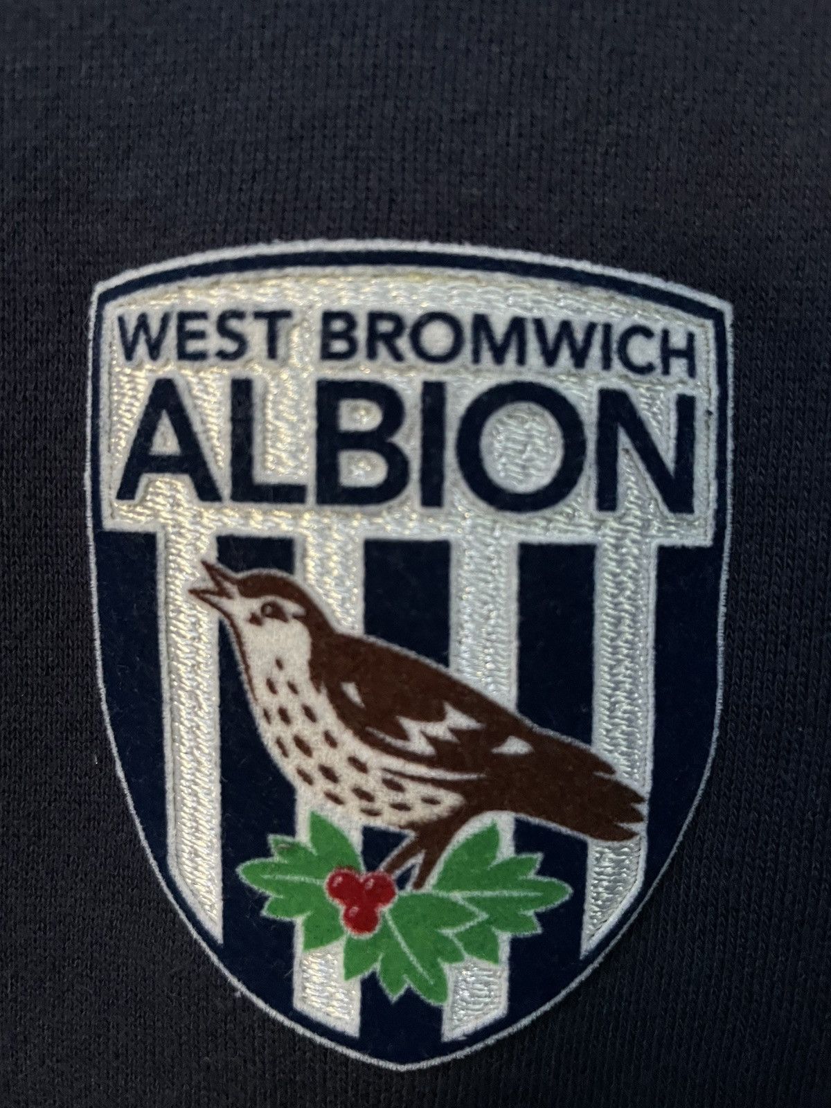 Umbro × Vintage Umbro Vintage West Bromwich Sweatshirt Y2K Football Jersey Size US XXL / EU 58 / 5 - 5 Thumbnail