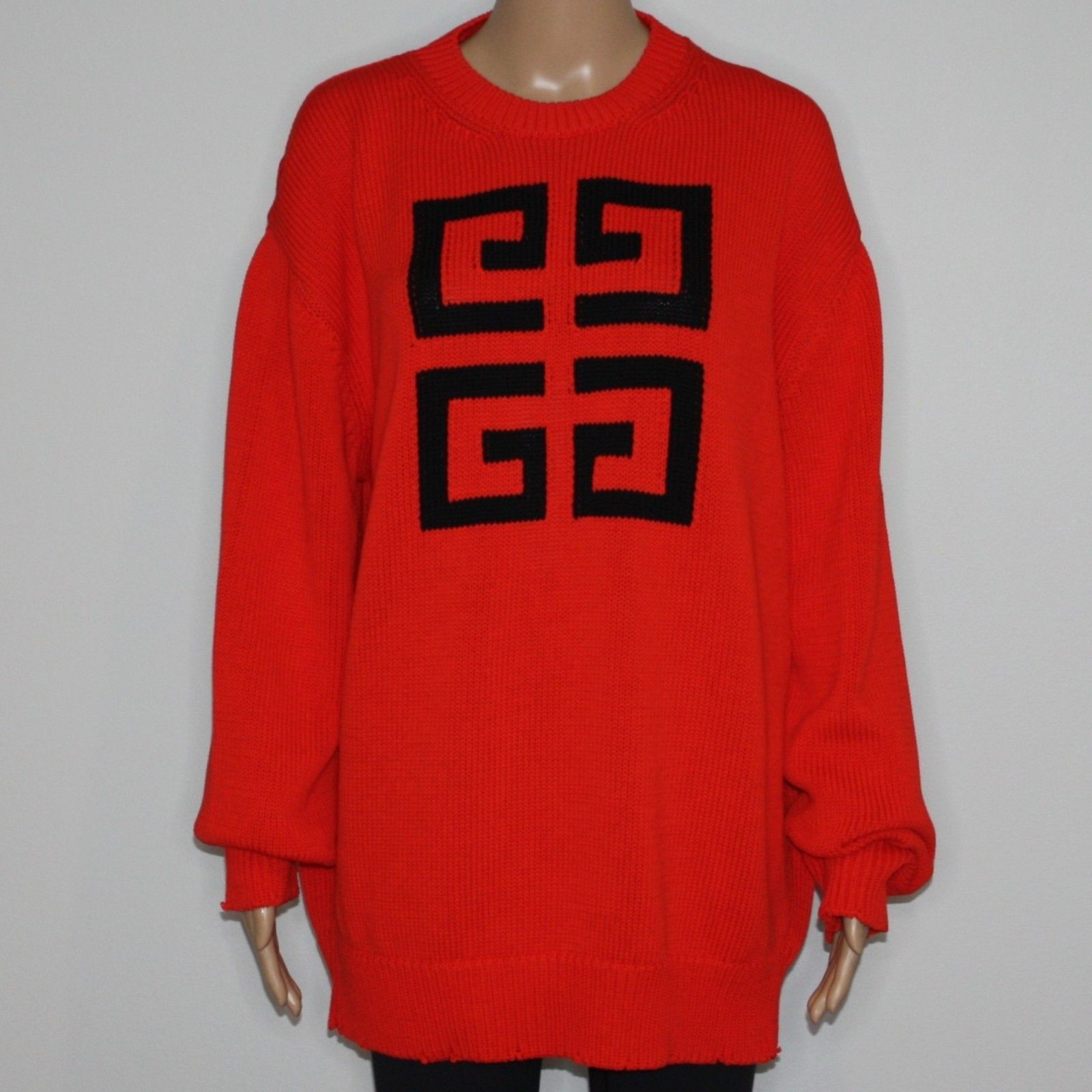 Givenchy Oversized 4G logo Sweater in Red & size M NWOT MSRP $1190 Size M / US 6-8 / IT 42-44 - 6 Thumbnail