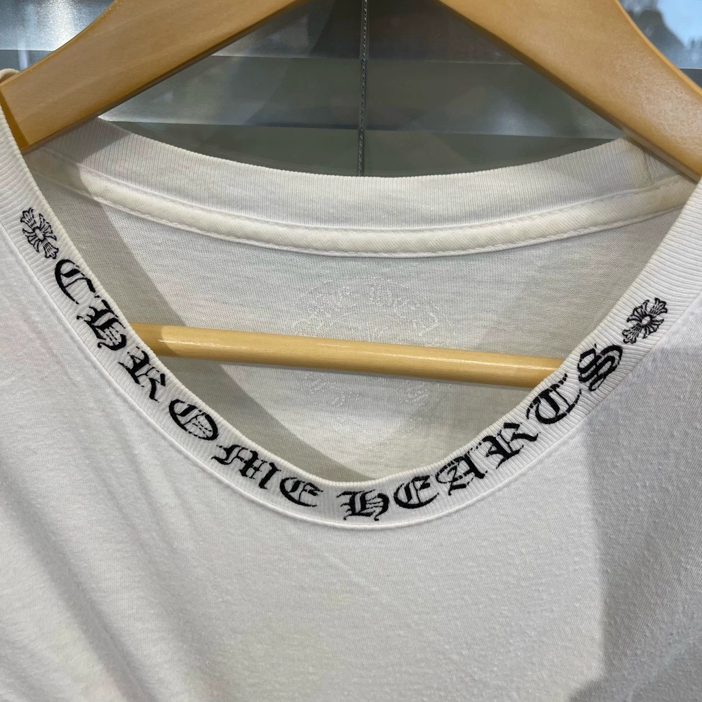 Chrome Hearts CH Rainbow Sanskrit Back Horseshoe SS Tee XL 99new Size US XL / EU 56 / 4 - 3 Thumbnail