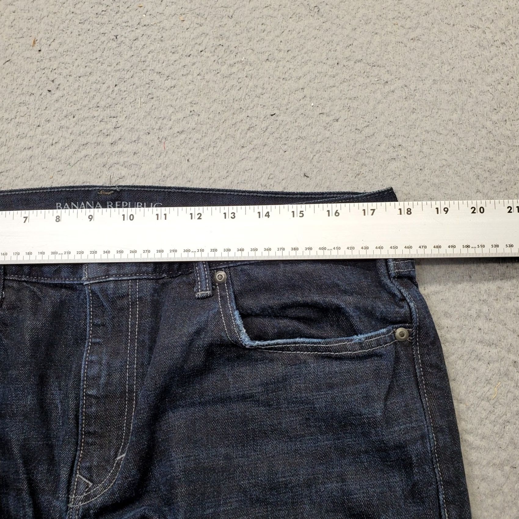 Banana Republic Banana Republic Jeans Mens 36x36 Blue Denim 5-Pocket Grunge Slim Straight Leg Mens Size 36 Blue Denim Jeans Size US 36 / EU 52 - 6 Thumbnail