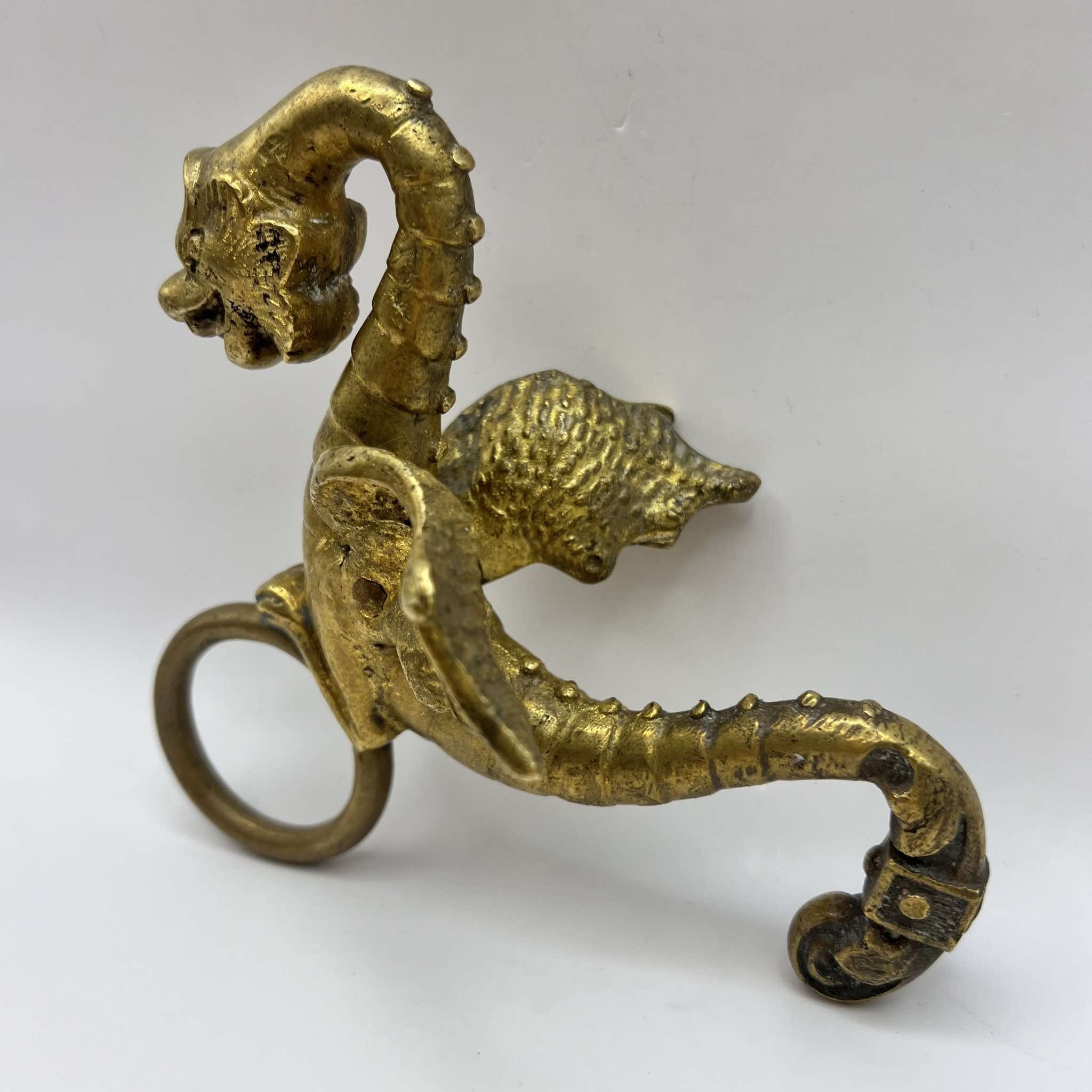 Other Antique Bronze Furniture Element Wall Hanger Holder Gryphon Size ONE SIZE - 4 Thumbnail