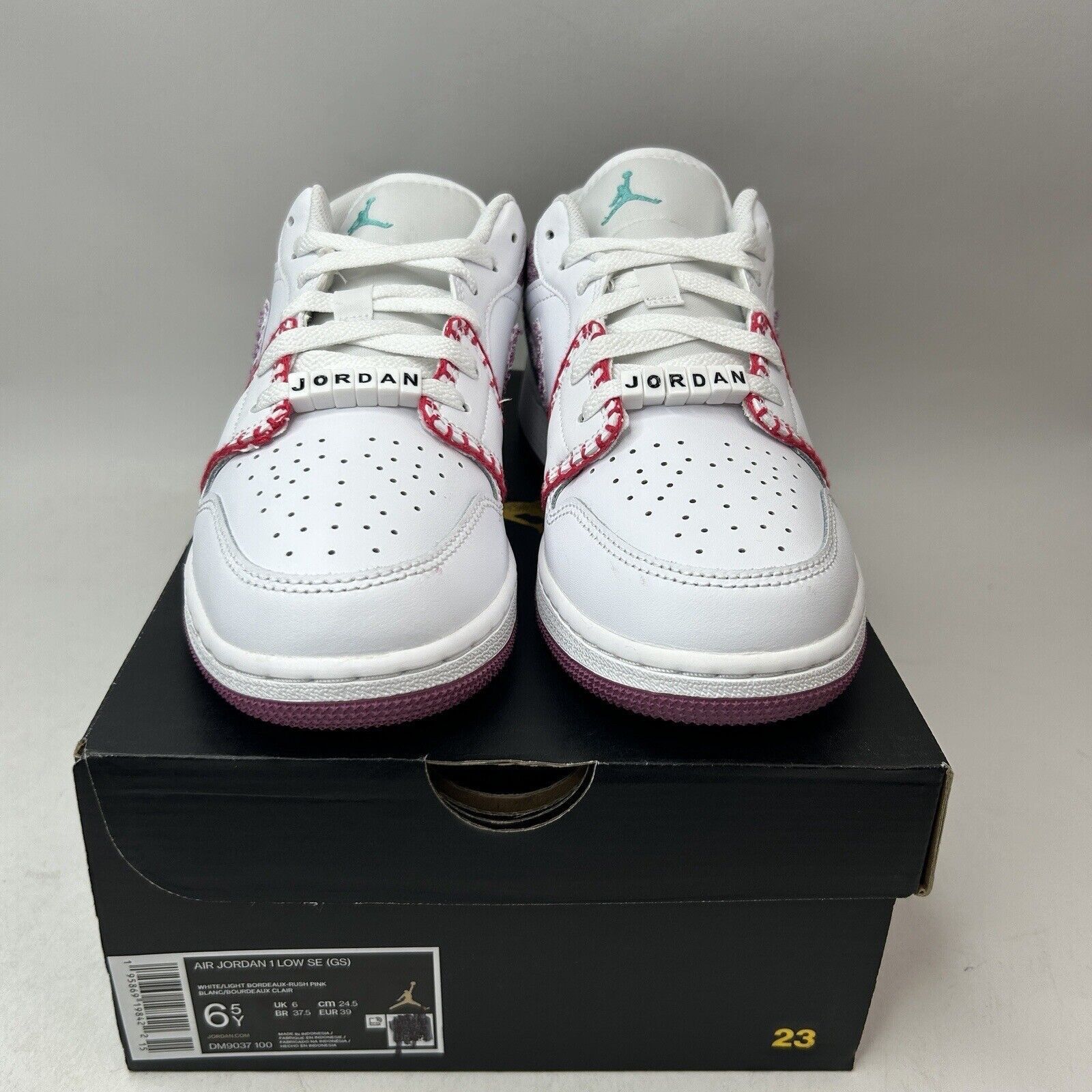 Nike Nike Air Jordan 1 Retro Low GS SE “Knit/Light Bordeaux” 2024 Size US 8 / IT 38 - 2 Thumbnail