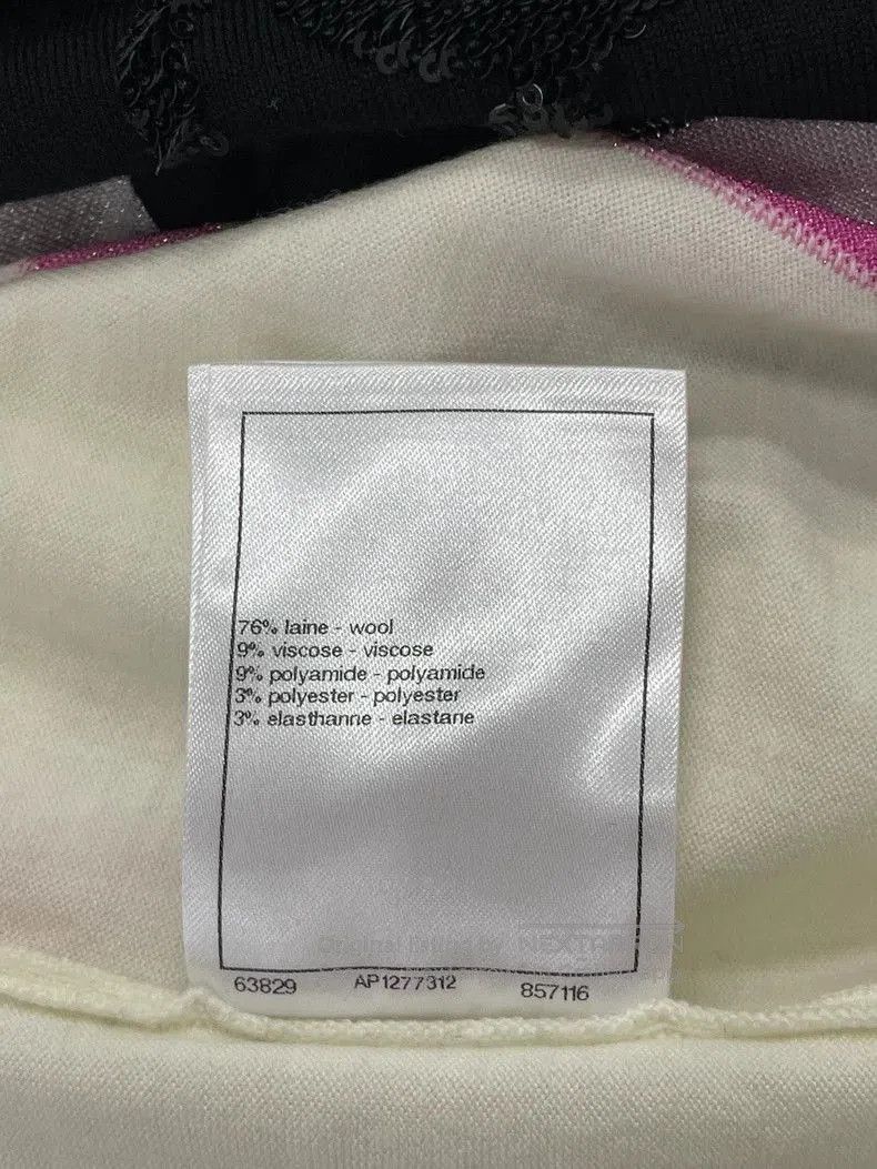 Chanel Chanel Sequin Logo Short Sleeve Top. Size US M / EU 48-50 / 2 - 7 Thumbnail