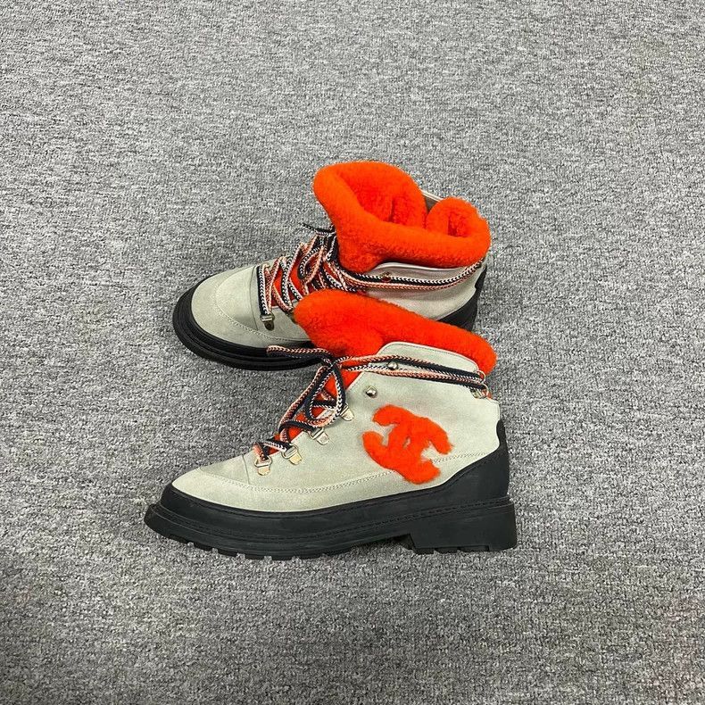 Chanel Chanel Fleece Double C Hiking Boots -2505 Size US 8 / IT 38 - 2 Thumbnail