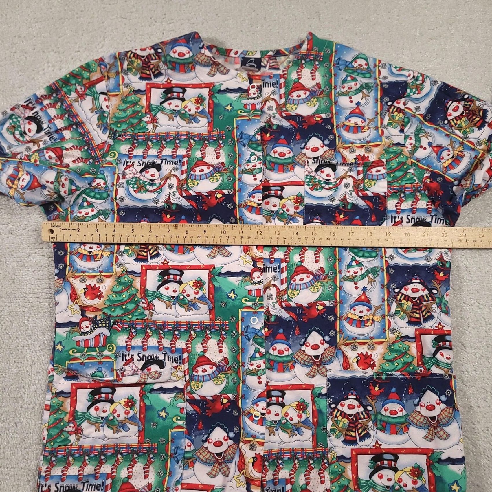 Vintage Barco Uniforms Scrub Jacket Womens Medium Christmas Snowman Print Warm-Up Cuffs Size M / US 6-8 / IT 42-44 - 4 Thumbnail