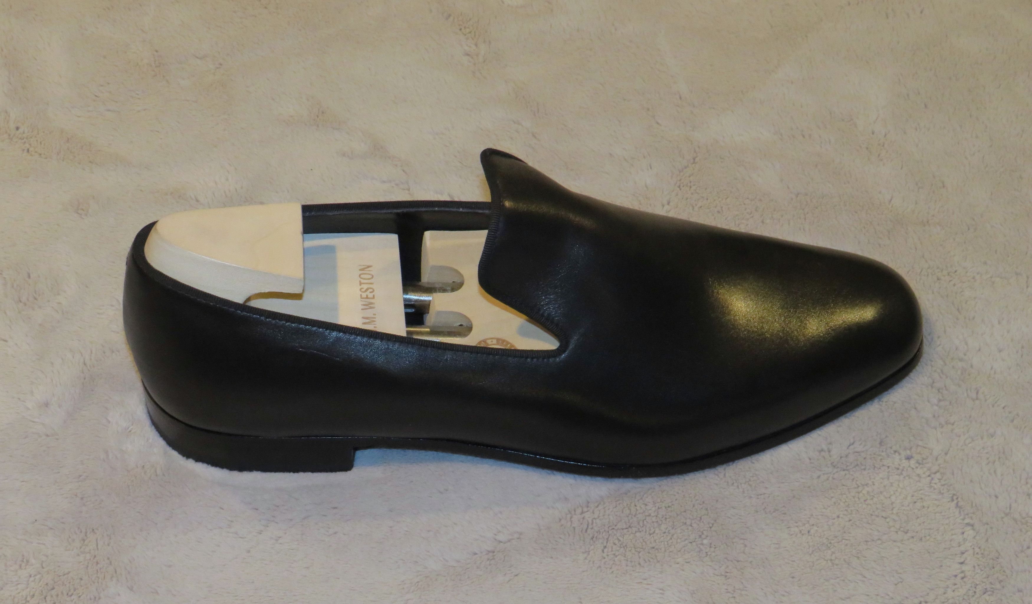 J.M. Weston 911 Black Calf Leather One Piece Formal Loafer 9.5 NWOB Size US 9.5 / EU 42-43 - 2 Thumbnail