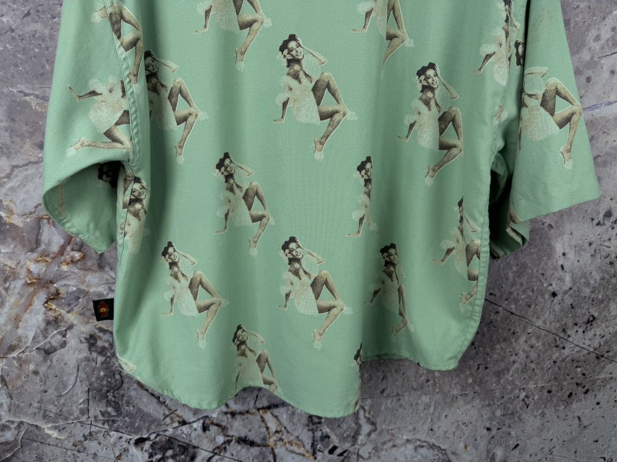 Other Men’s Butt Naked Shirt With Short Sleeves Size Large Size US L / EU 52-54 / 3 - 17 Thumbnail