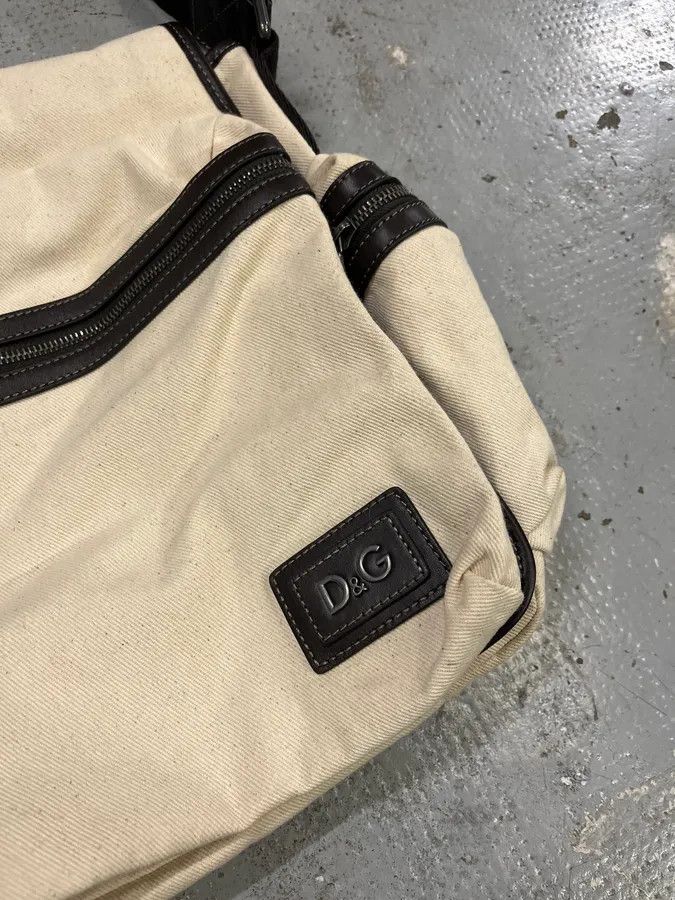 Dolce & Gabbana 2000s Dolce & Gabbana Beige Canva Cargo Shoulder Bag Size ONE SIZE - 4 Thumbnail