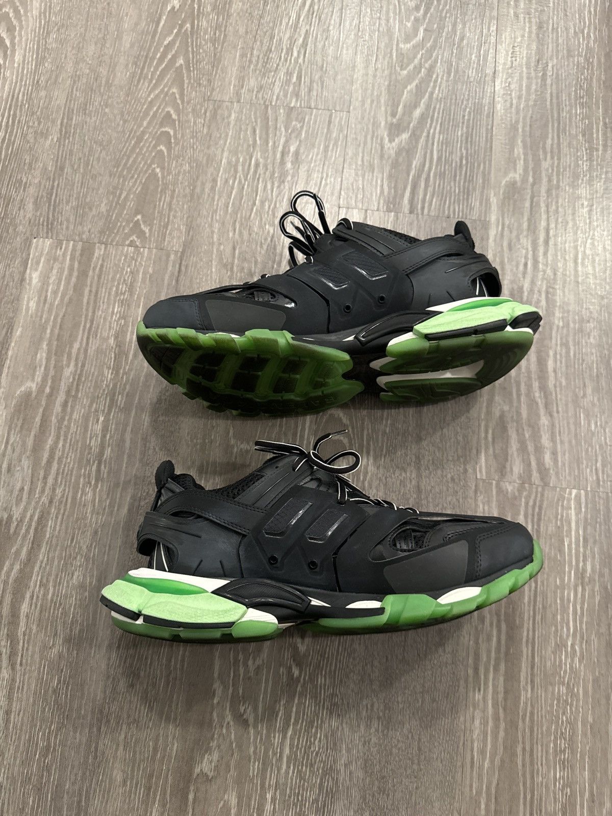 Balenciaga Balenciaga glow in dark sneakers Size US 12 / EU 45 - 2 Thumbnail