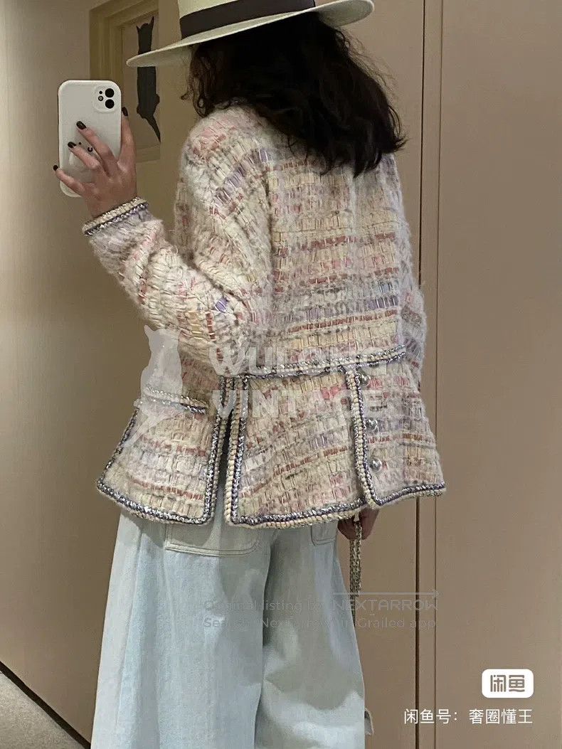 Chanel Chanel Ice cream-coloured marshmallow jacket Size S / US 4 / IT 40 - 2 Thumbnail