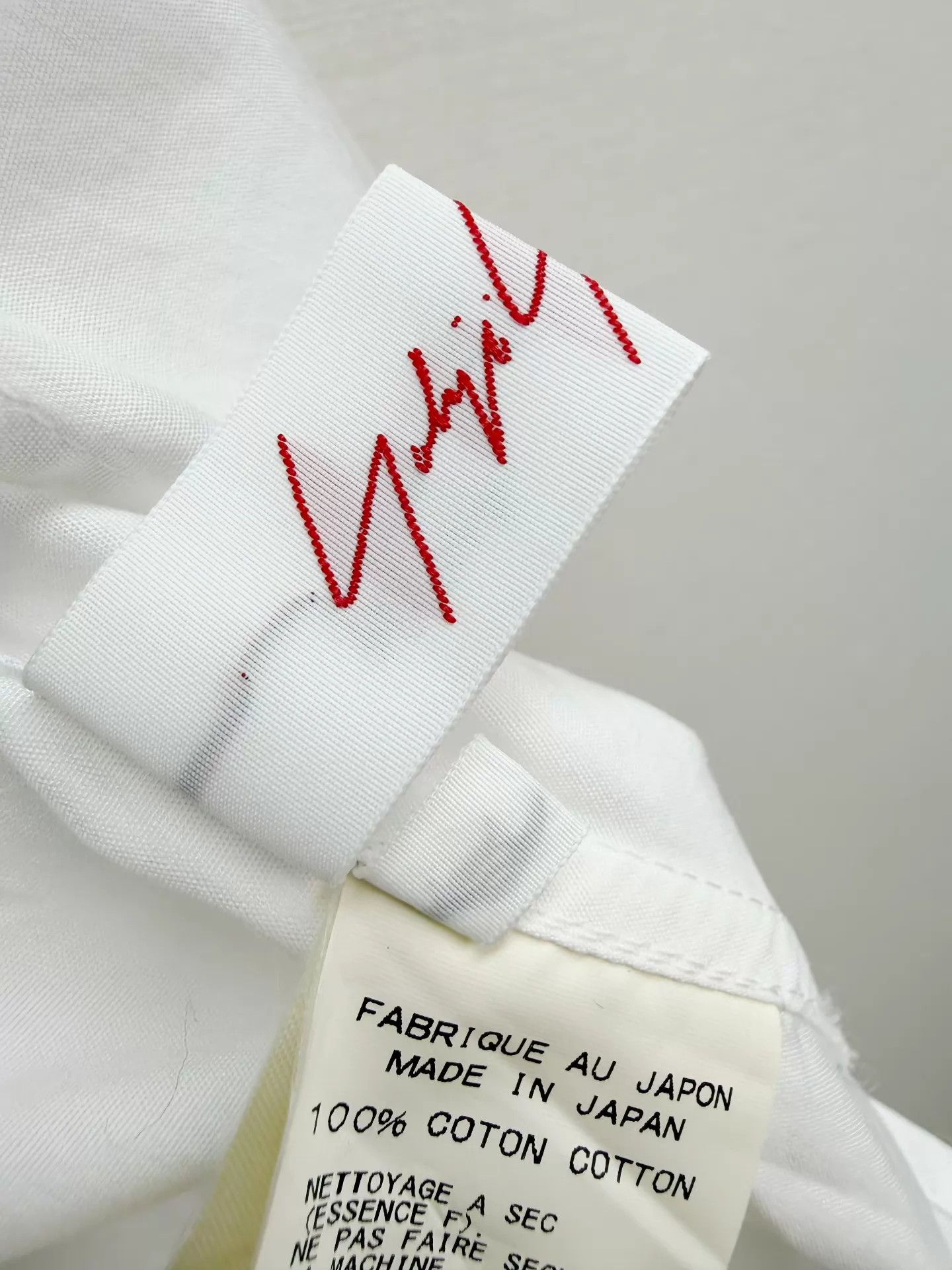 Yohji Yamamoto Yohji Yamamoto Asymmetric Shirt Size 1 Tried On Only Size US S / EU 44-46 / 1 - 7 Thumbnail