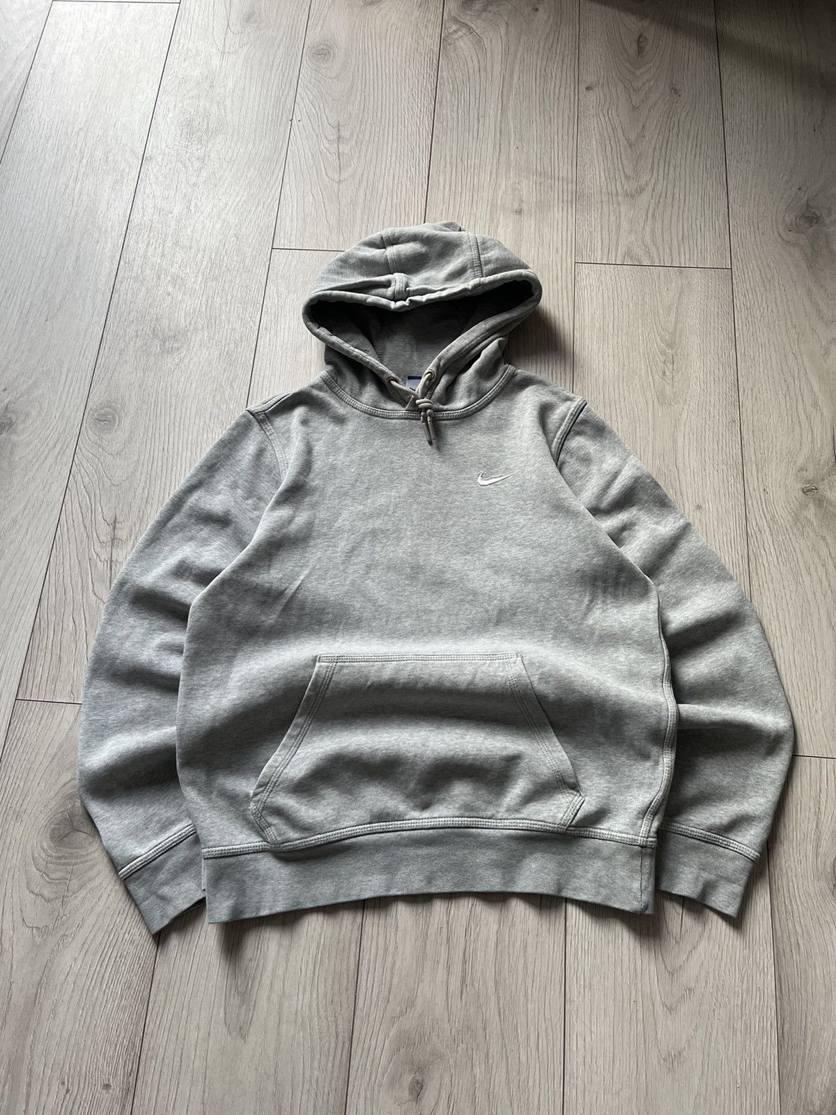 image of Nike Vintage Small Swoosh Boxy Gray Hoodie Y2K in Grey, Men's