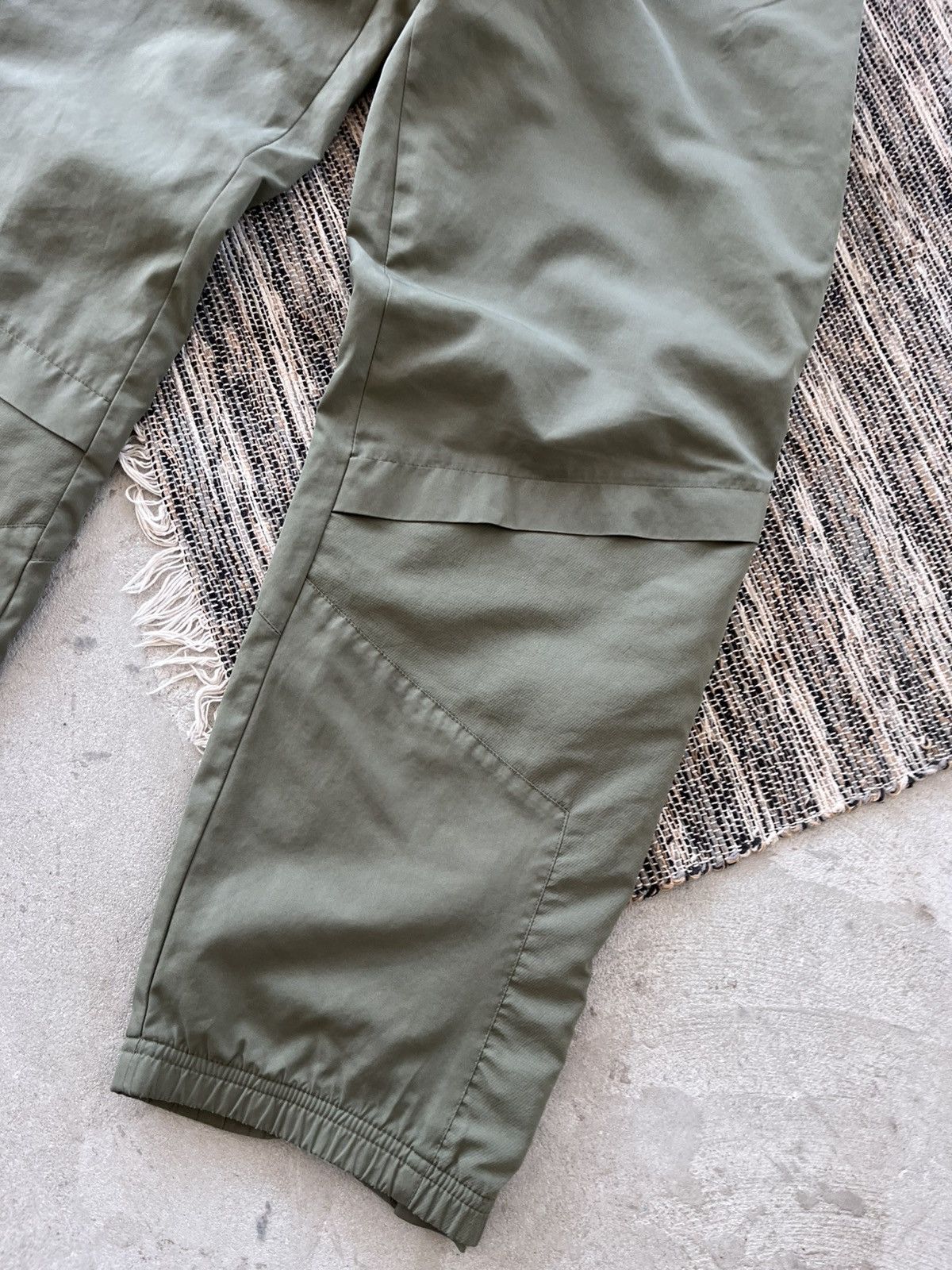 Nike Vintage Nike Sweatpants Track Pants Green Y2K Avantgarde Size US 36 / EU 52 - 4 Thumbnail