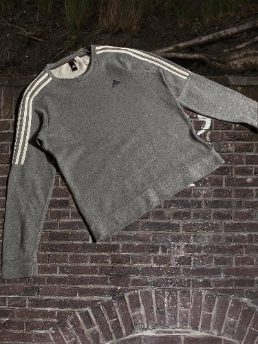 Adidas × Vintage Vintage Boxy Fit 00s Distressed Adidas Sweatshirt Size US XL / EU 56 / 4 - 1 Thumbnail