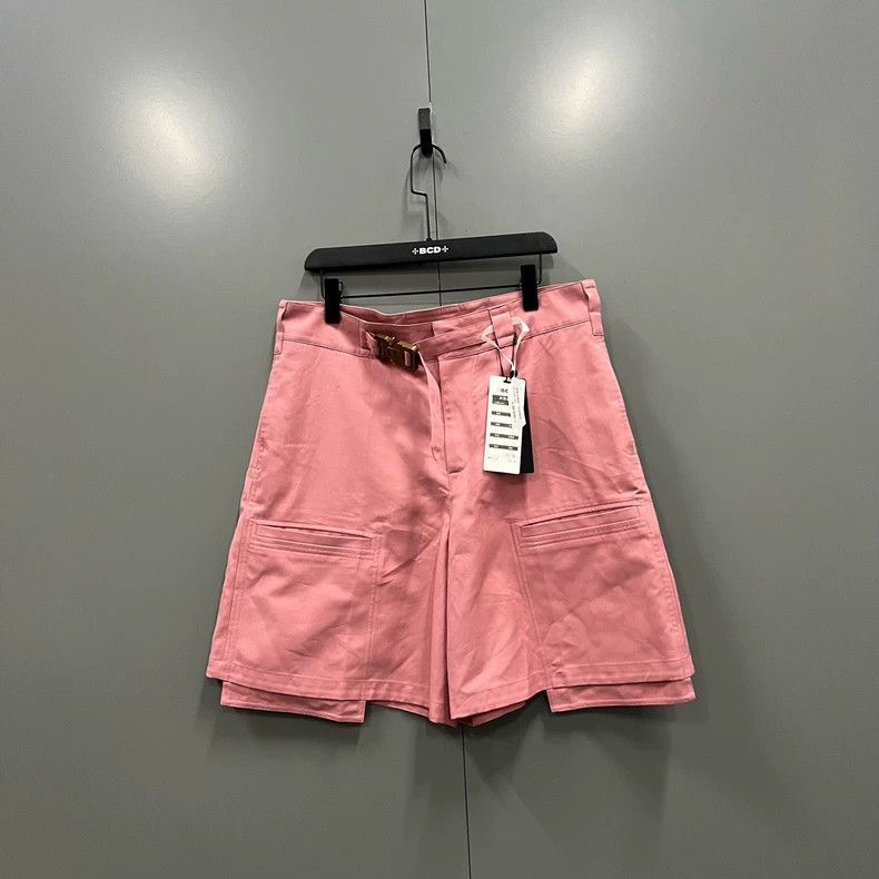 Dior Dior Pink buckle workwear shorts 2503-Nextarrow Size US 34 / EU 50 - 1 Thumbnail