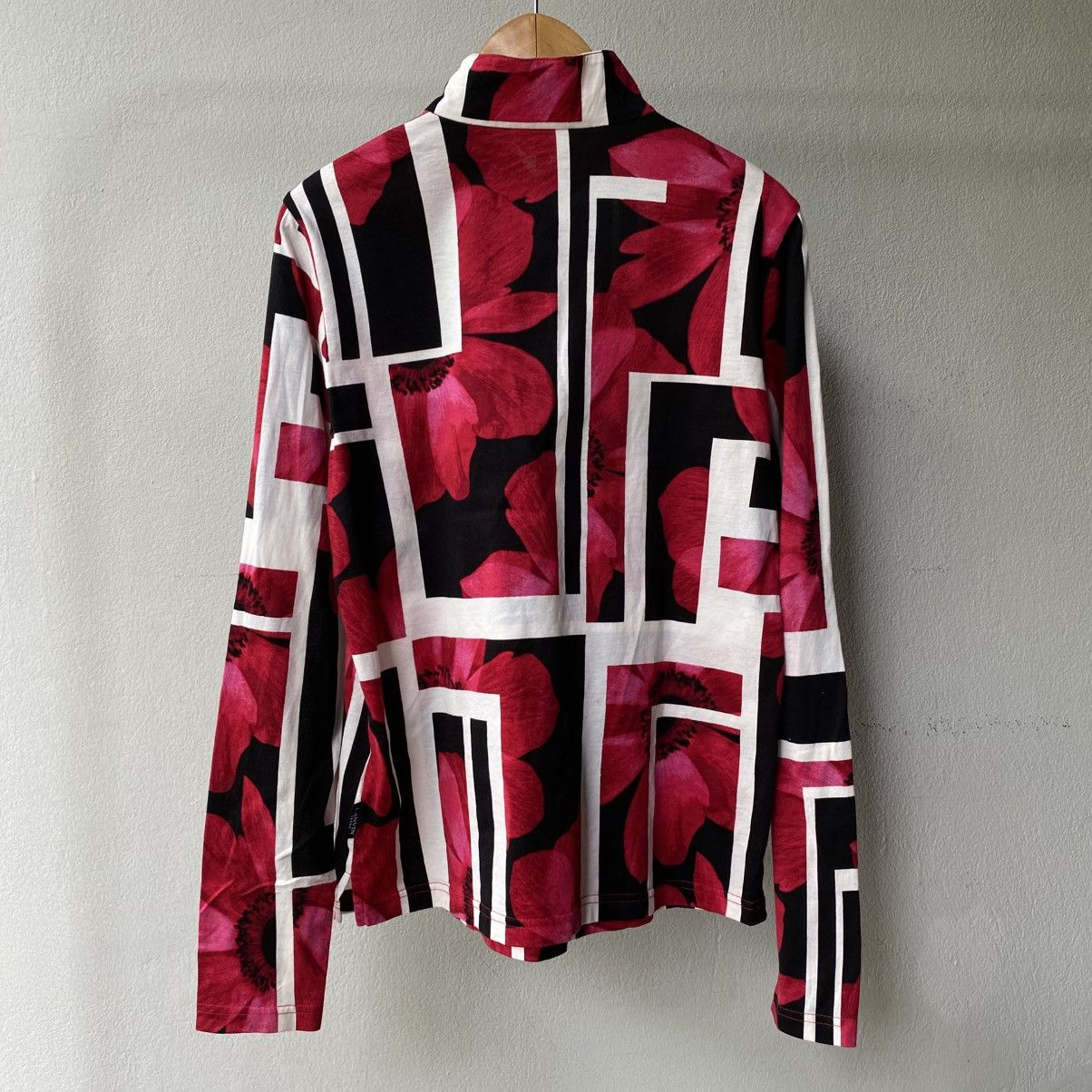 Lanvin LANVIN Red Floral Block Print Blouse with Button Neck Size XS / US 0-2 / IT 36-38 - 14 Thumbnail