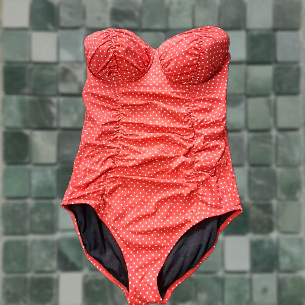 Vintage Jaclyn Smith Tankini Top Women's Size 10 Built-In Bra Red Dots Nylon Spandex Tankini Bottom Not Included Size L / US 10 / IT 46 - 1 Thumbnail