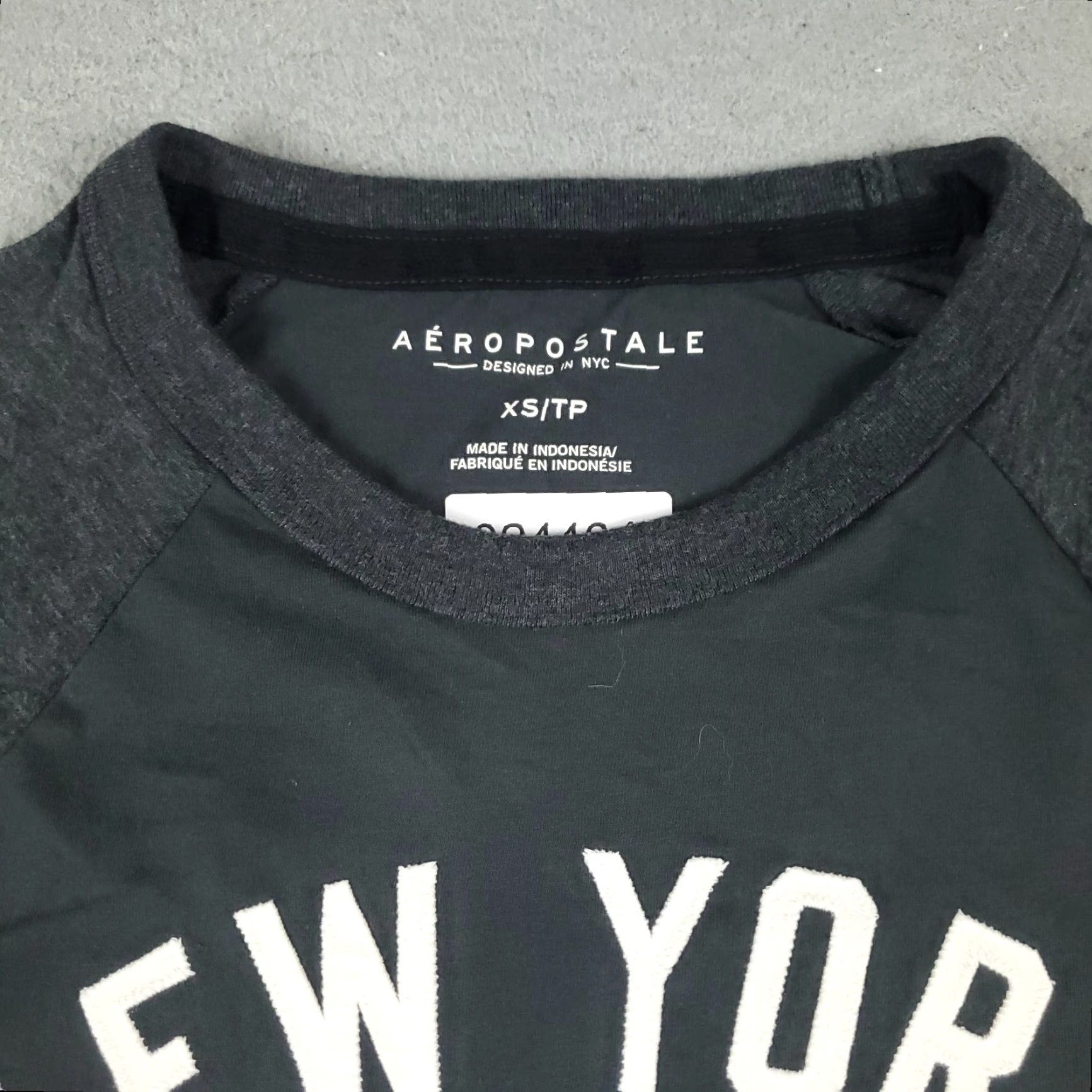Vintage Aéropostale Shirt Mens XS Gray Short Sleeve Crew Neck Cotton Blend Logo Size US XS / EU 42 / 0 - 3 Thumbnail