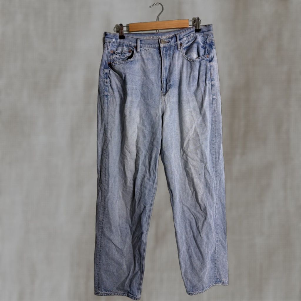 American Eagle Outfitters VINTAGE American Eagle Jeans Baggy Light Wash 32x31 Distressed Women 14 Blue Straight Size 24" / US 00 / IT 34 - 1 Thumbnail
