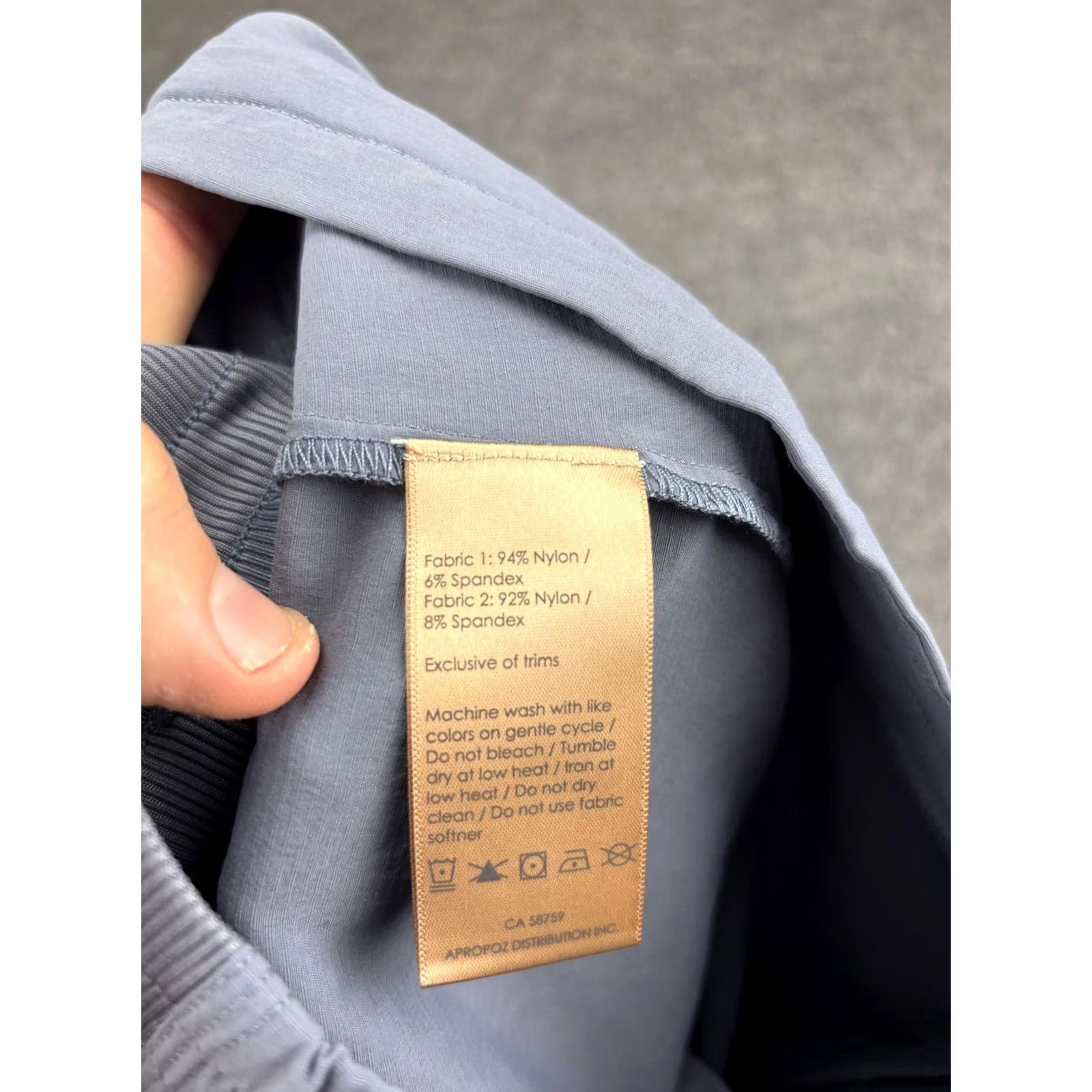 Vintage Indyeva Pants Womens XS Gray Lightweight Tapered Ankle Hiking Zip Pocket Stretch Size 26" / US 2 / IT 38 - 8 Thumbnail