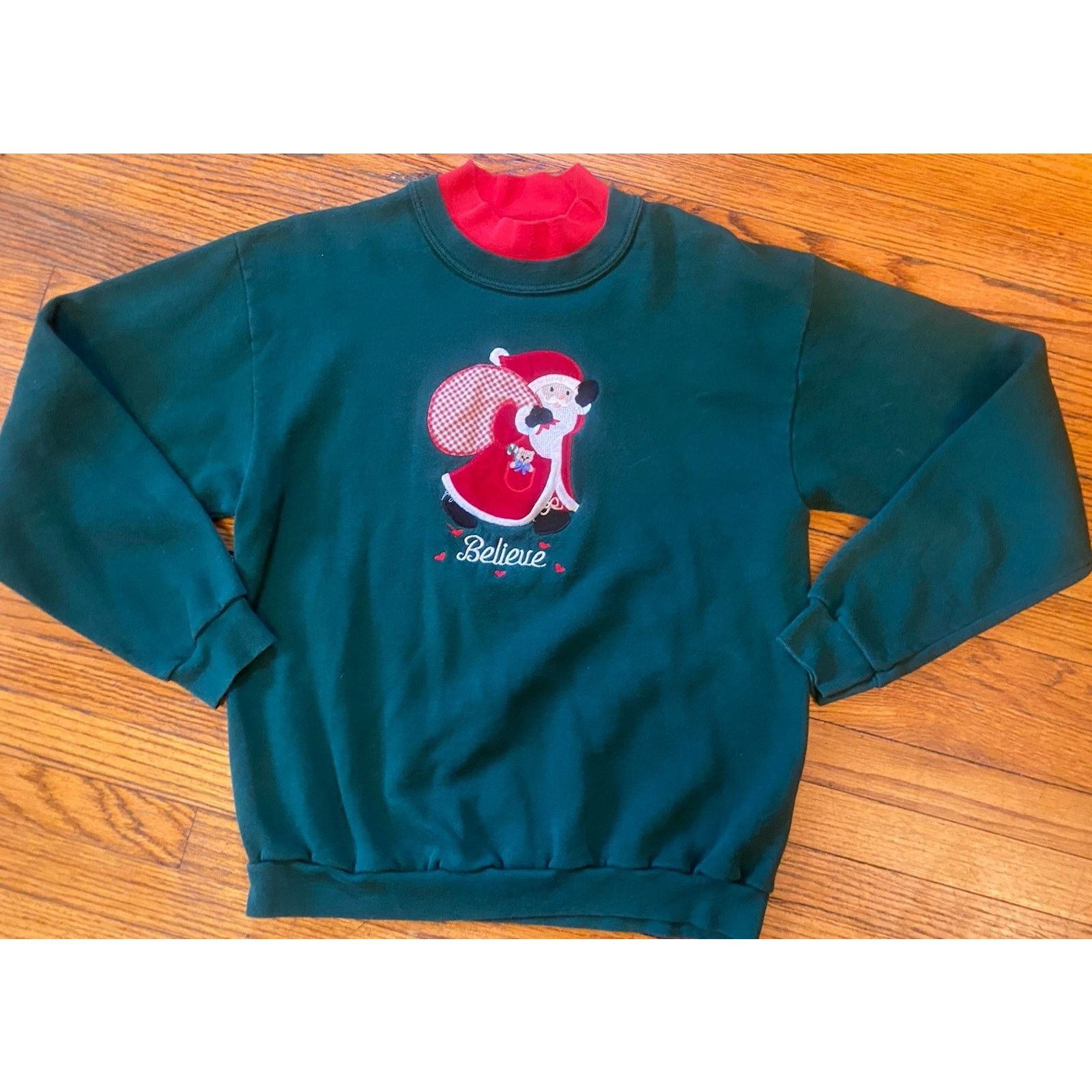 Basic Editions VTG USA Christmas Santa Sweatshirt Double Collar Women’s M Size M / US 6-8 / IT 42-44 - 1 Thumbnail
