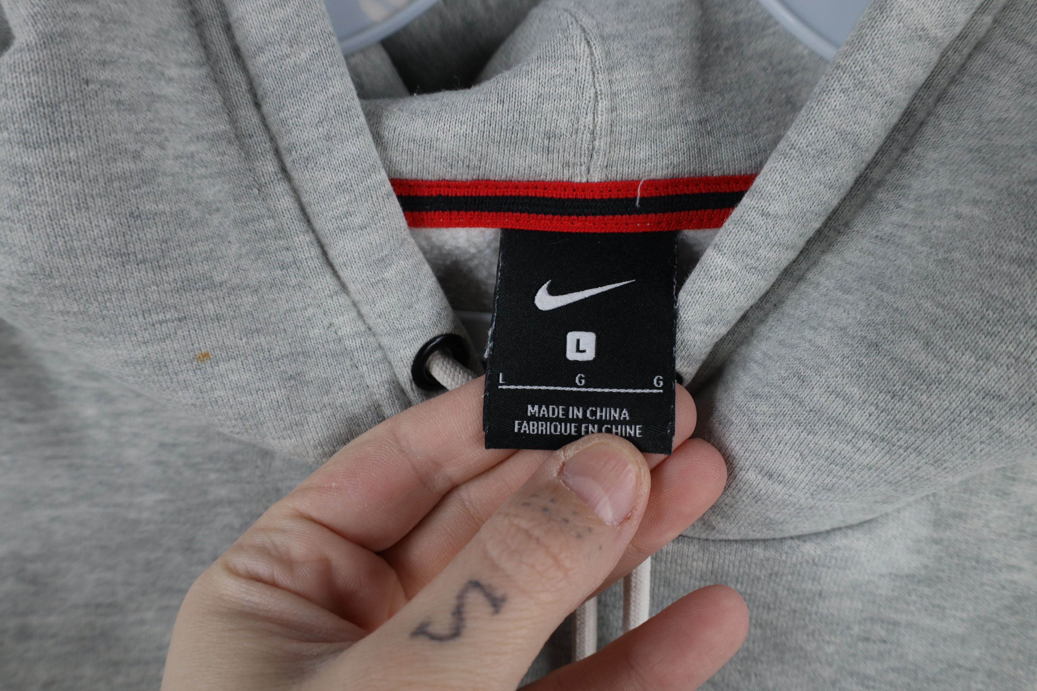 Nike × Vintage Nike Kyrie Irving Heavyweight Hoodie Sweatshirt Heather Gray Size L / US 10 / IT 46 - 8 Thumbnail