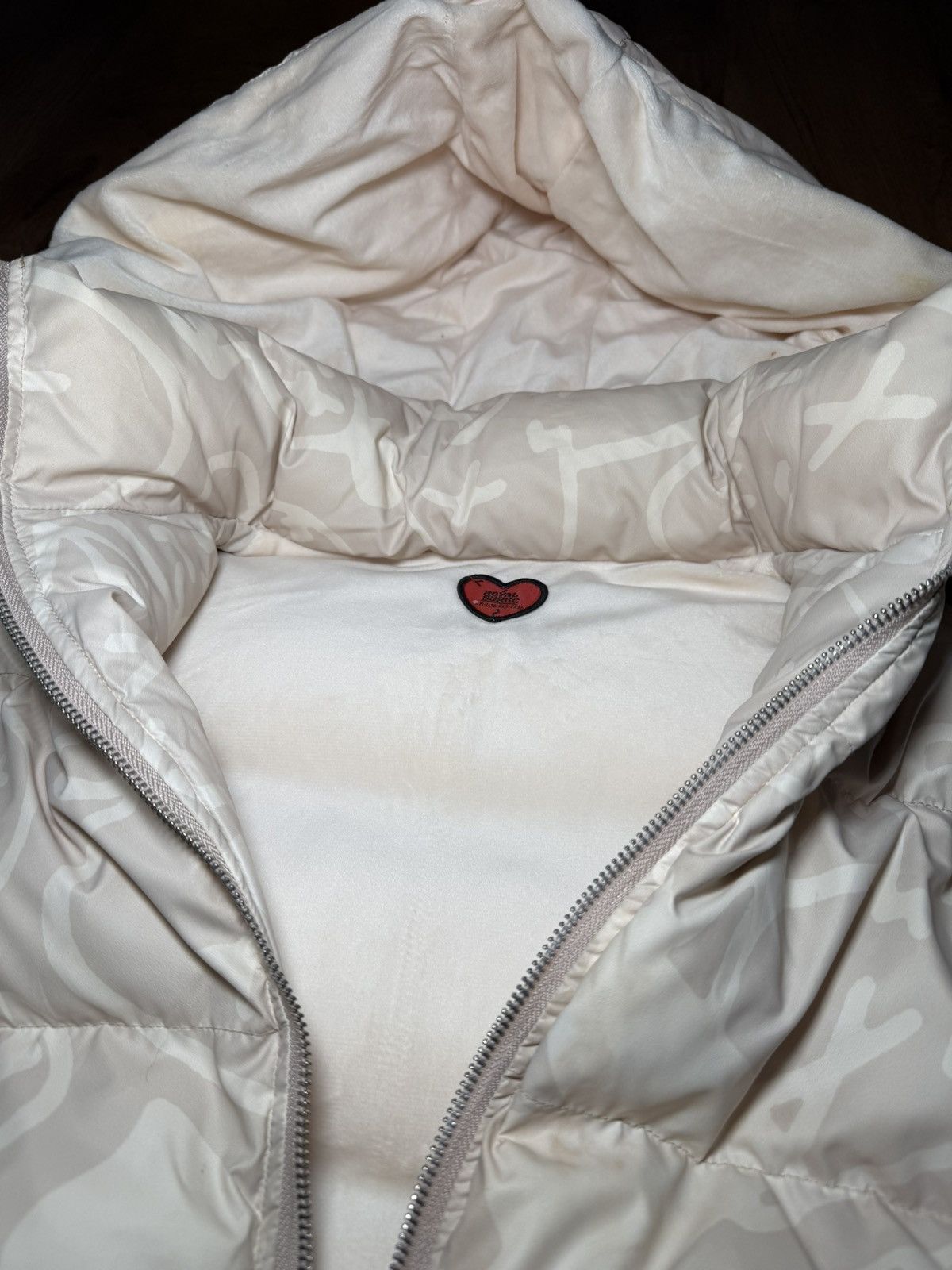 Other Royal Surge “Creme Puffer” V1 *SUPER RARE* Size US S / EU 44-46 / 1 - 4 Thumbnail
