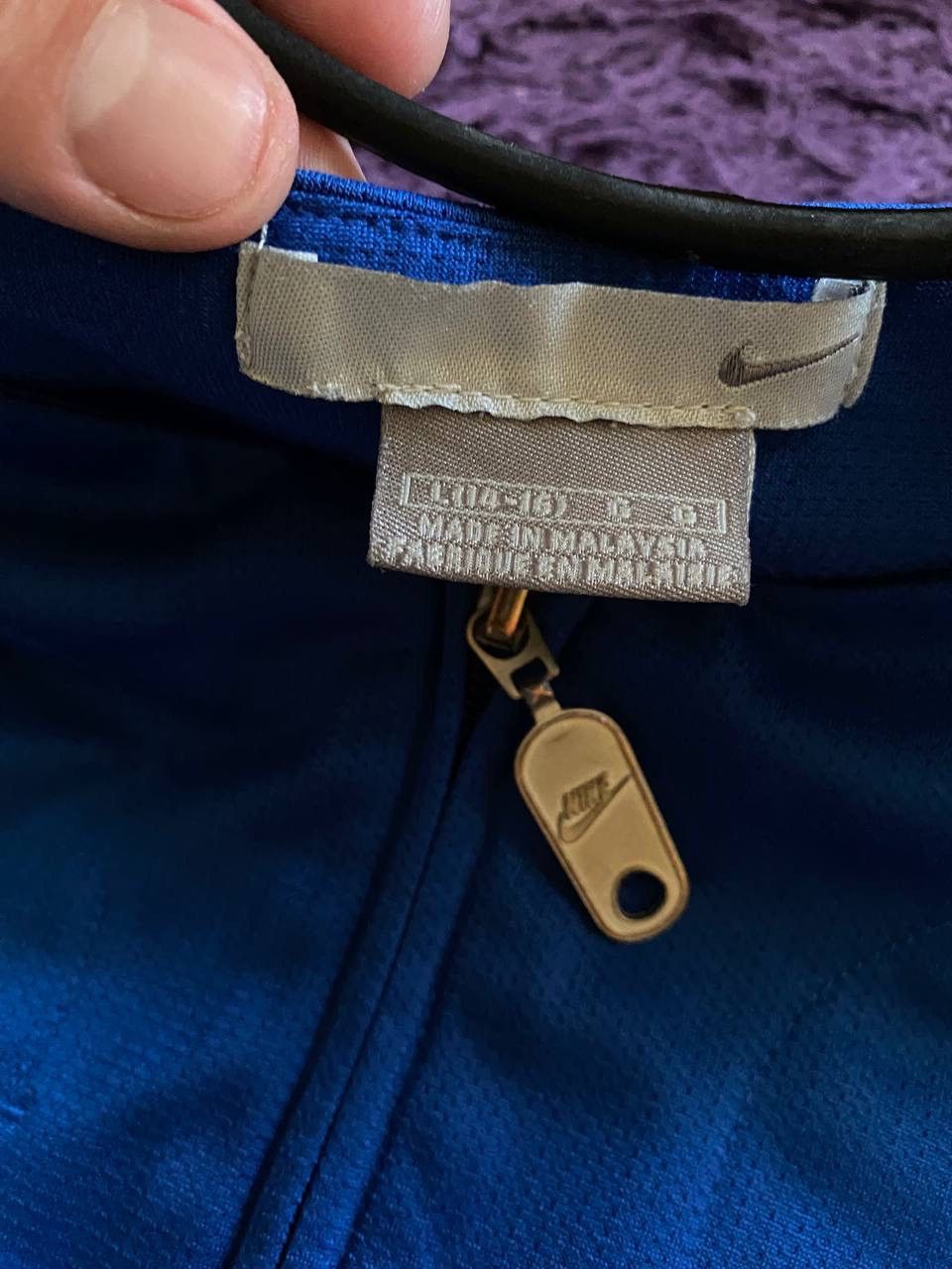 Nike 90s Nike Central Logo Vintage Y2K Retro Tee zip up Size US L / EU 52-54 / 3 - 2 Thumbnail